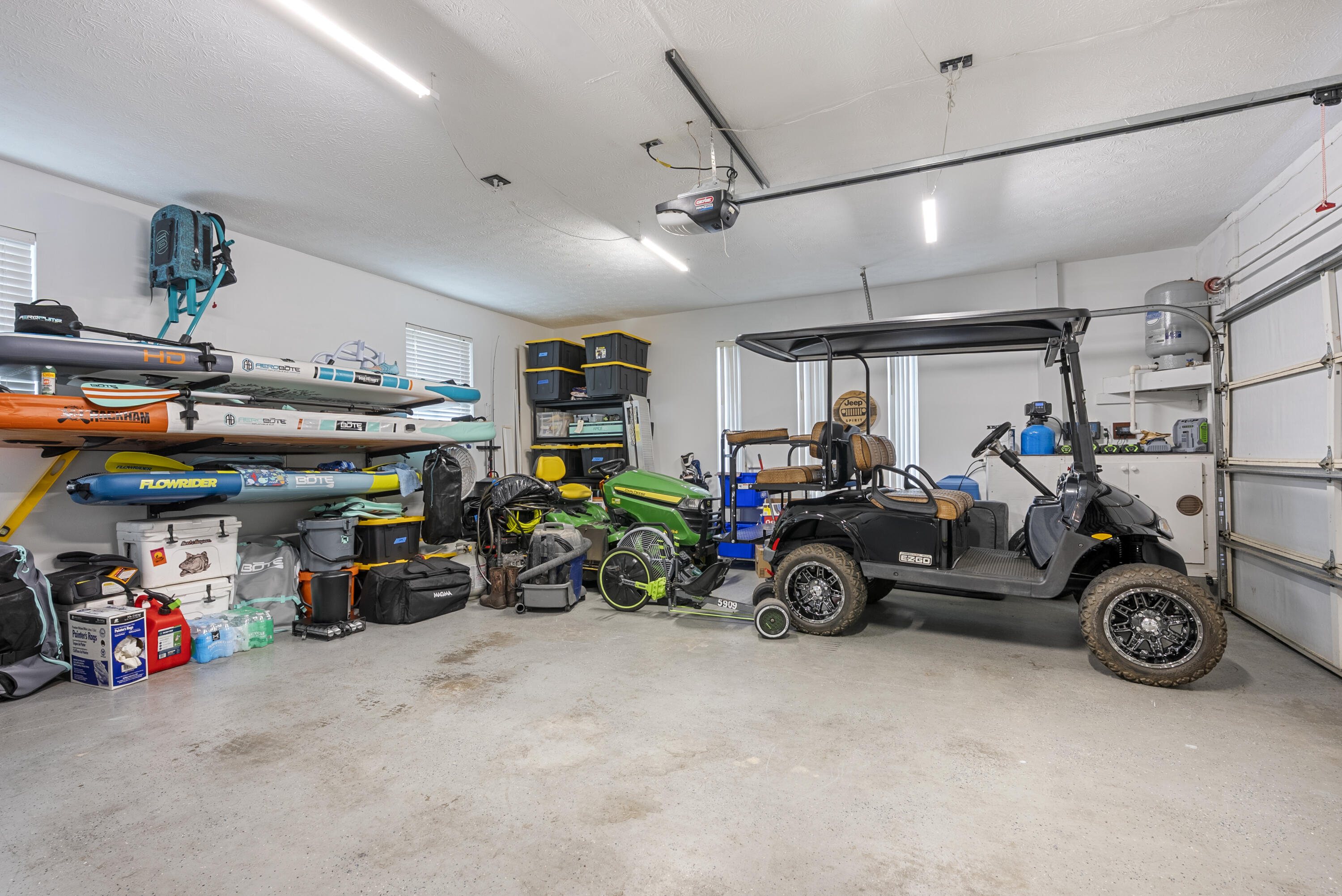 OXFORD PLACE UNIT 2 - Residential