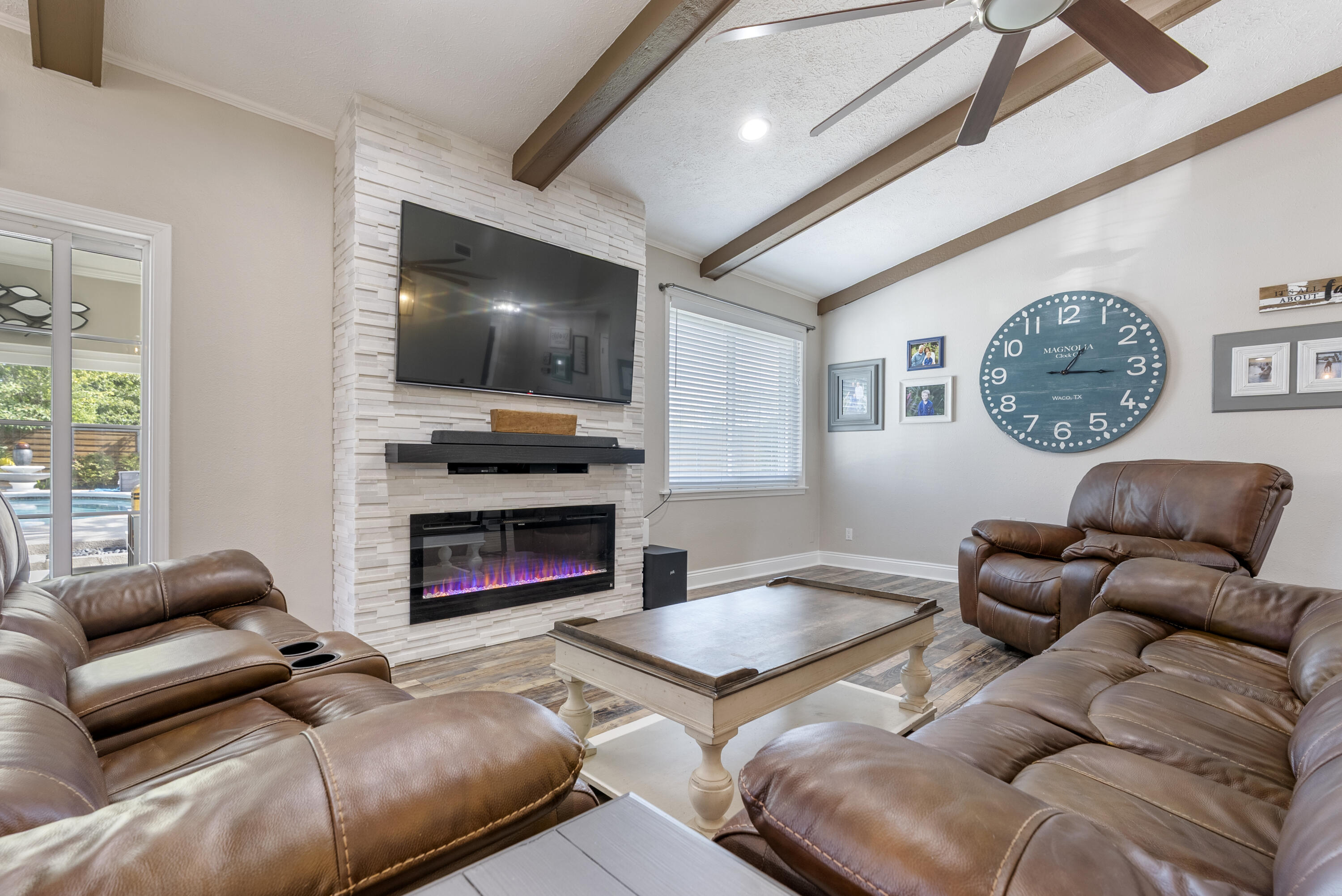 OXFORD PLACE UNIT 2 - Residential