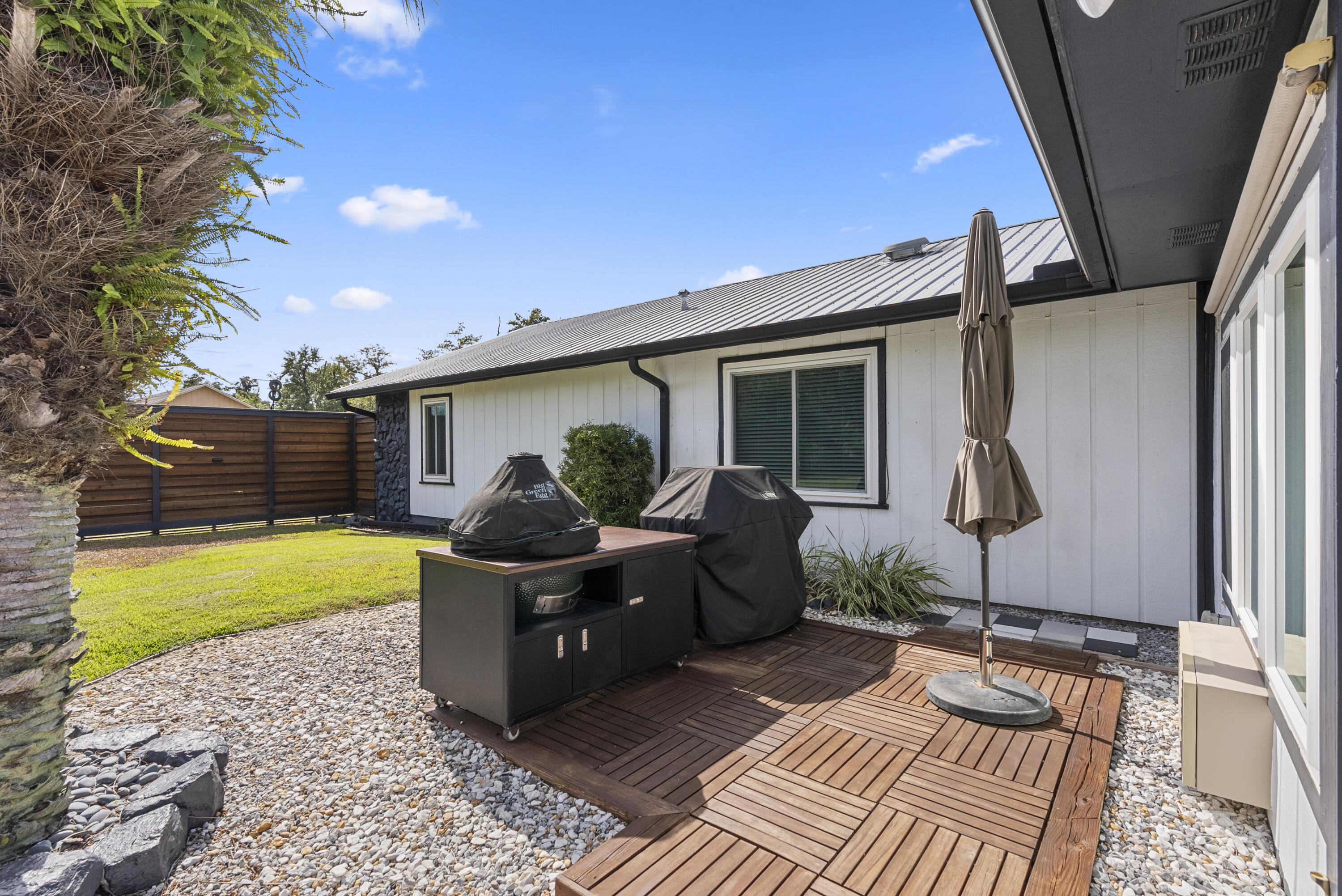 OXFORD PLACE UNIT 2 - Residential