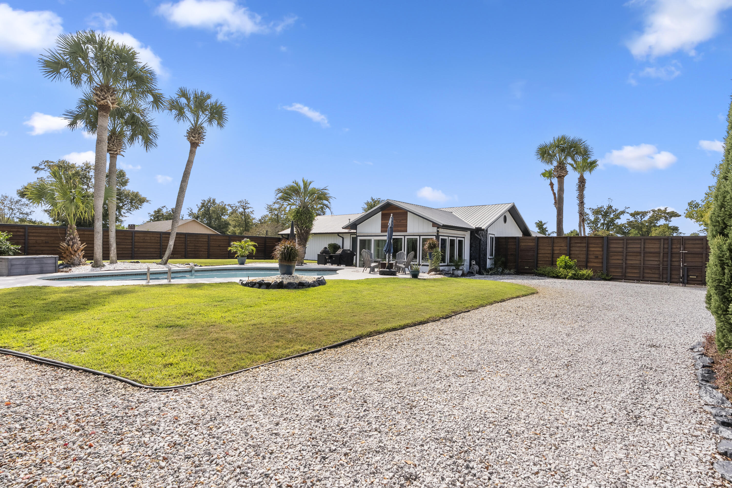 OXFORD PLACE UNIT 2 - Residential