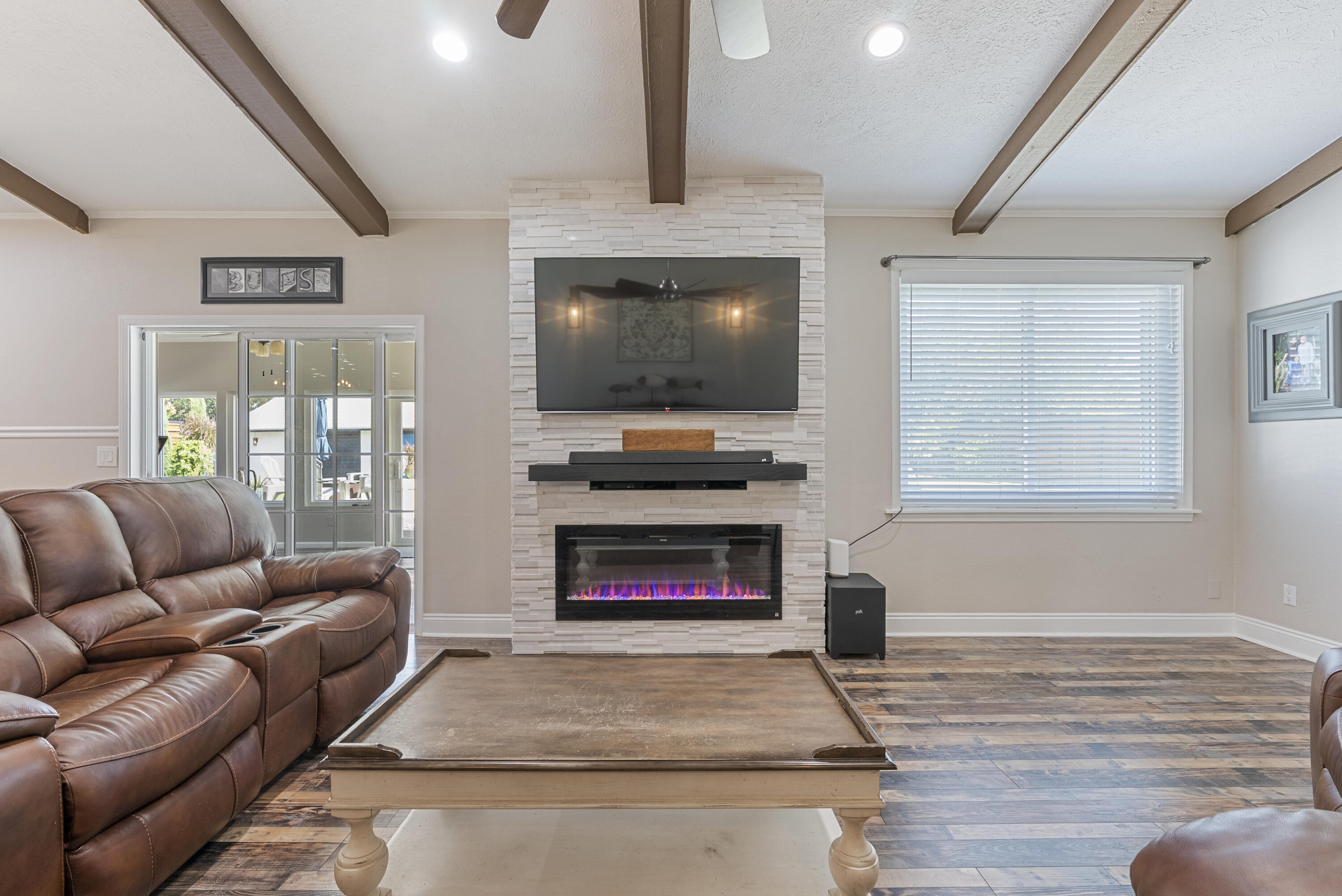 OXFORD PLACE UNIT 2 - Residential