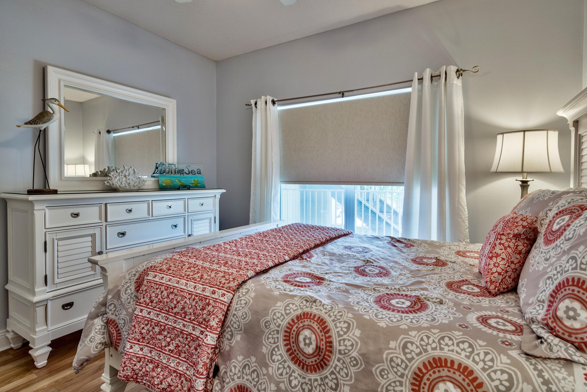 BLUE DOLPHIN CONDO - Residential