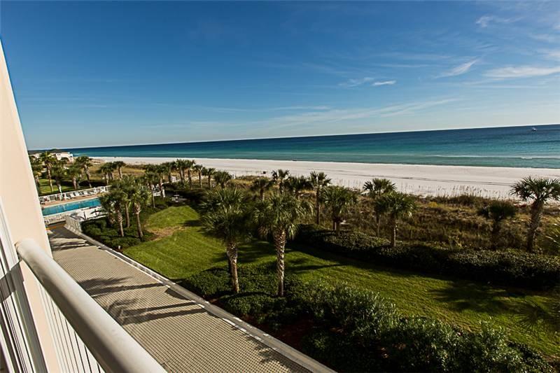 OCEANIA CONDO - Residential