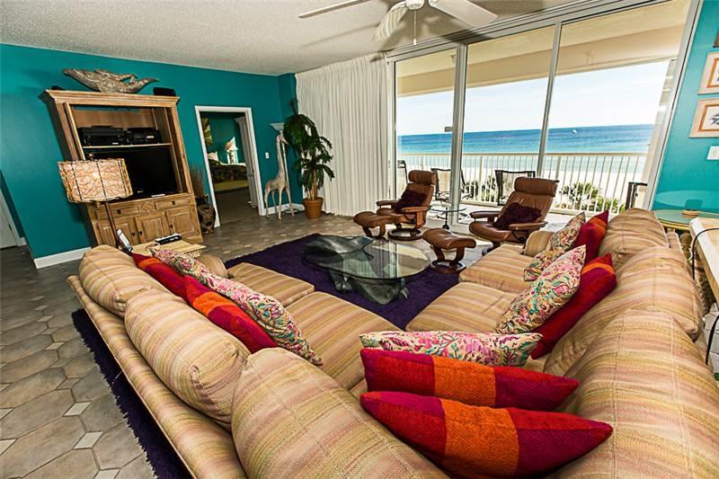 OCEANIA CONDO - Residential