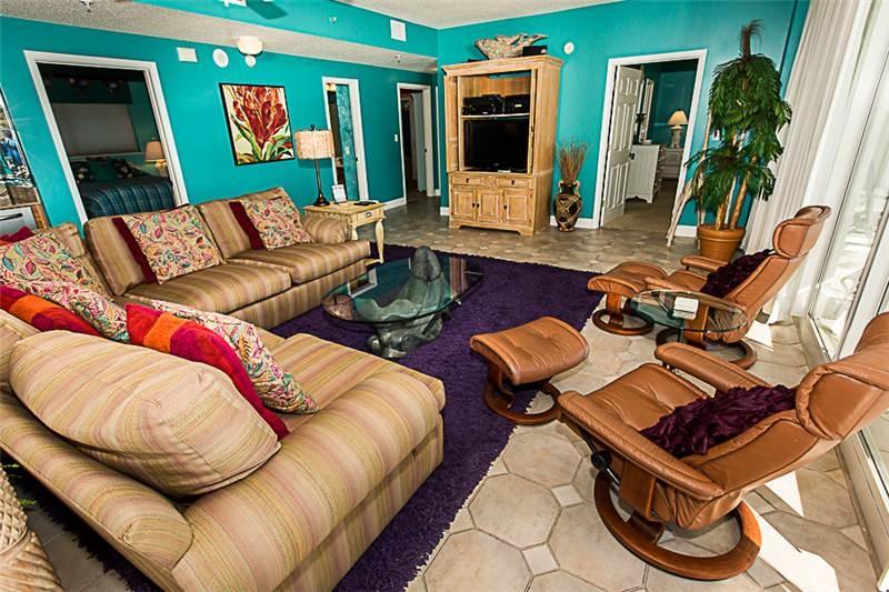 OCEANIA CONDO - Residential