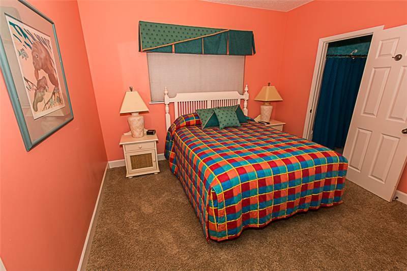 OCEANIA CONDO - Residential