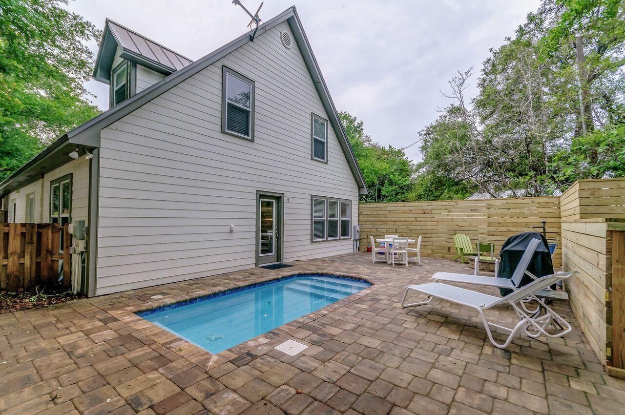 SEAGROVE 1ST ADDN - Residential