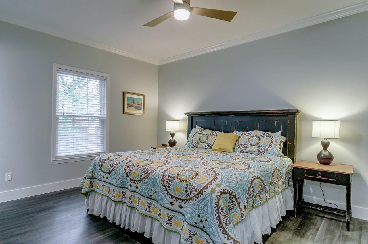 SEAGROVE 1ST ADDN - Residential