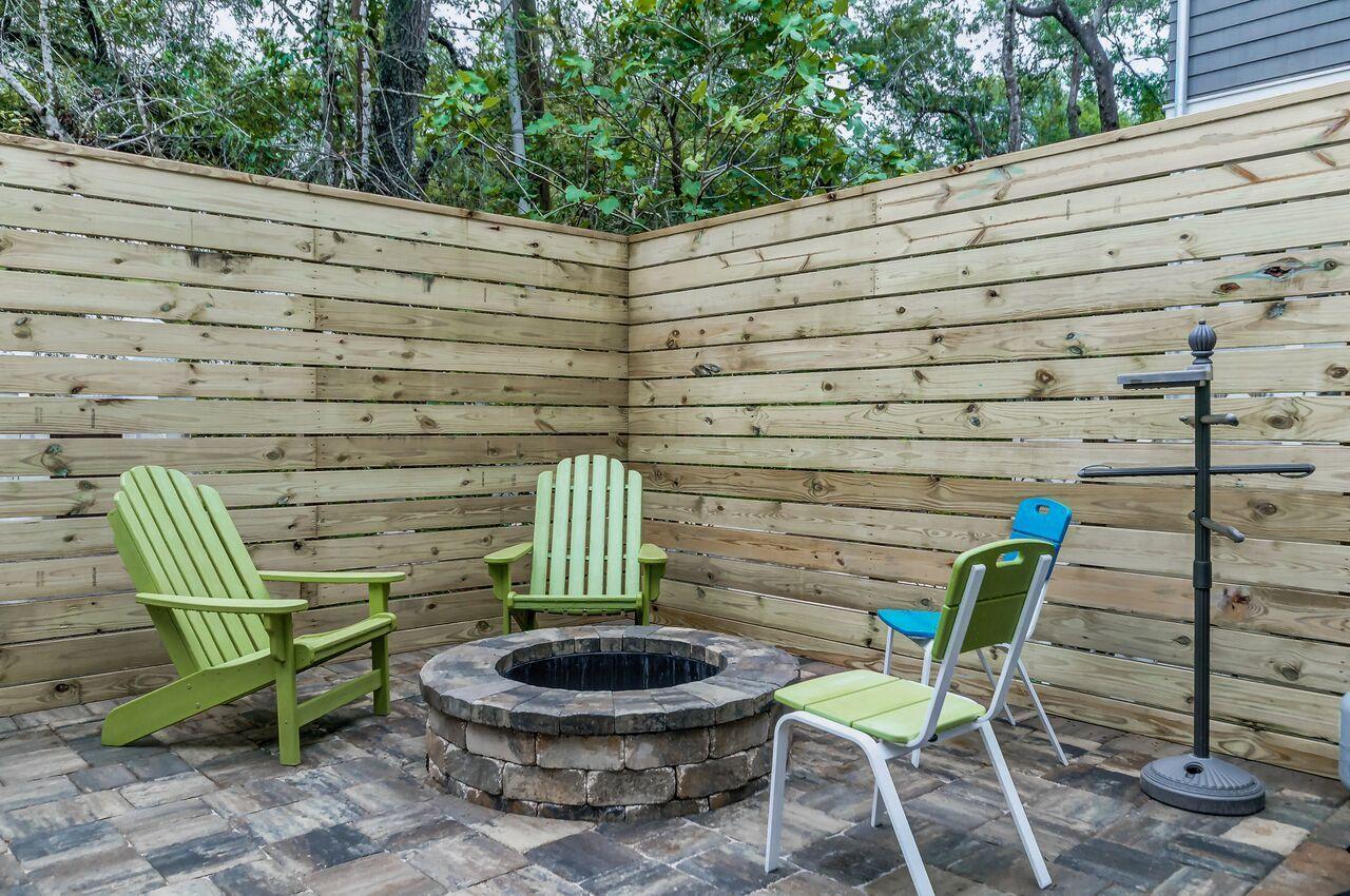 SEAGROVE 1ST ADDN - Residential