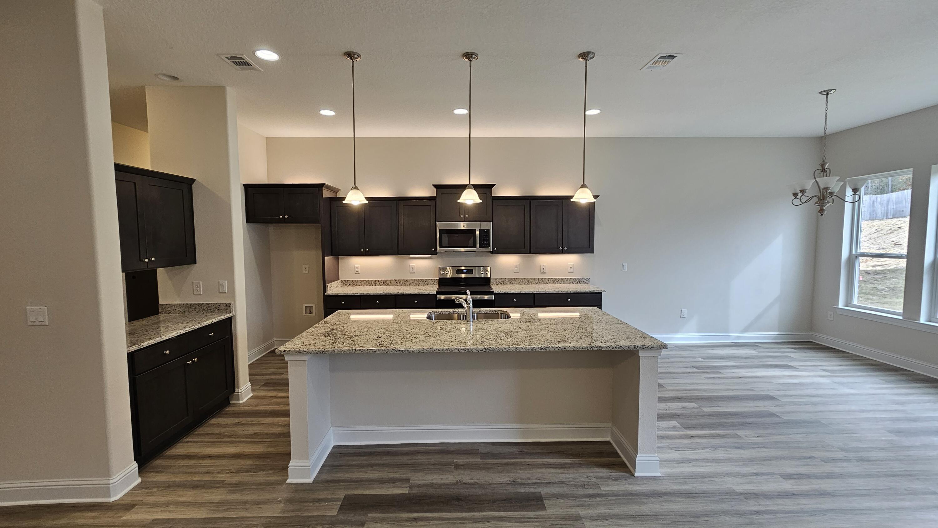 Nature Lake - Residential