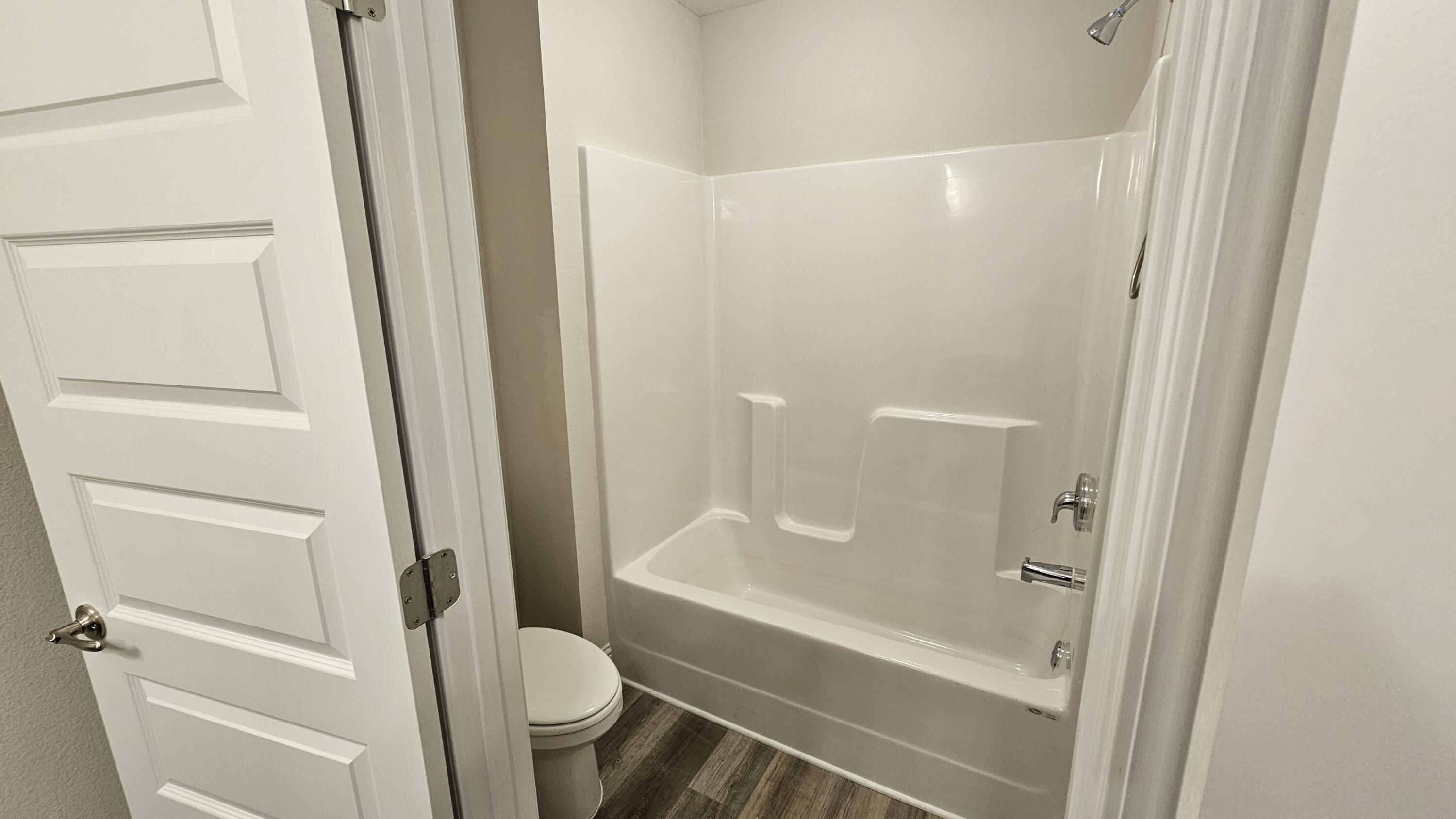 Nature Lake - Residential