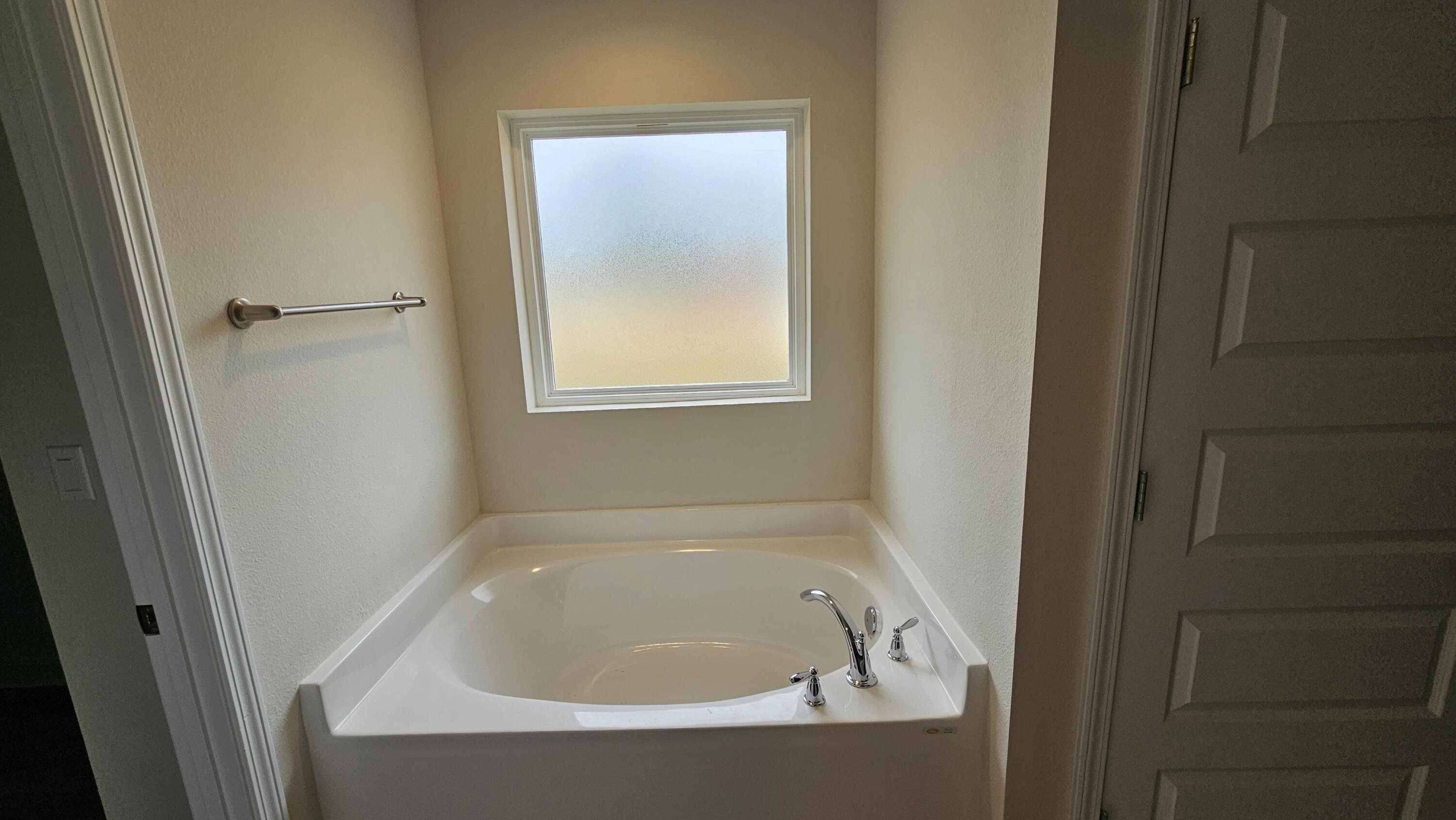 Nature Lake - Residential