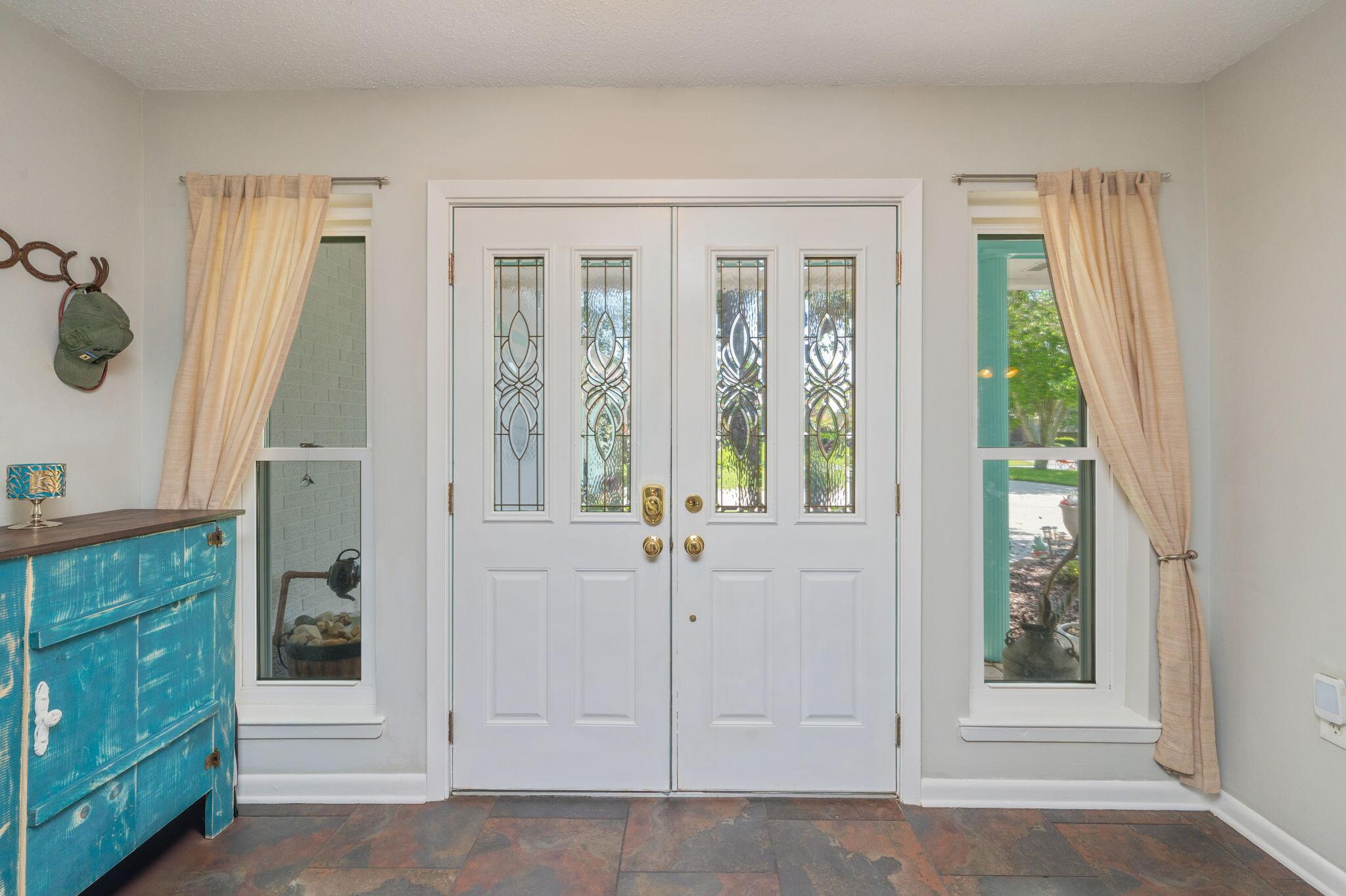 LAKE LORRAINE ESTATES 3 - Residential