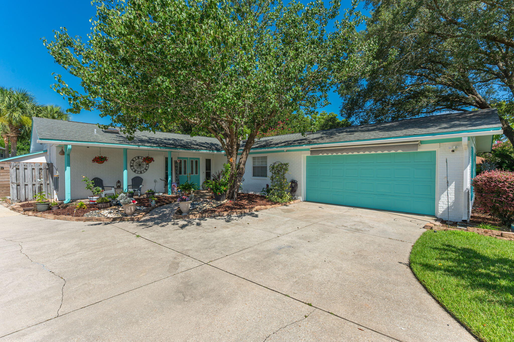 LAKE LORRAINE ESTATES 3 - Residential
