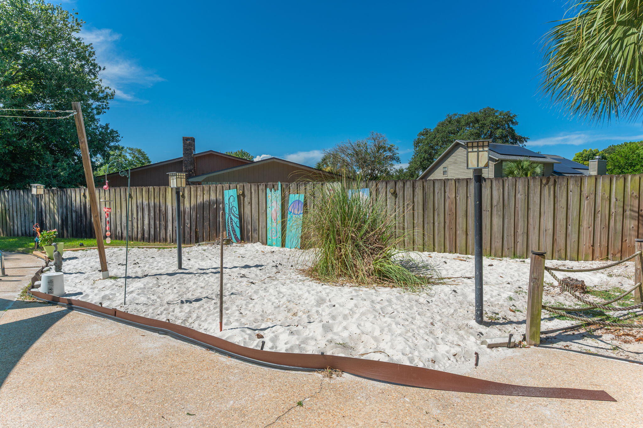 LAKE LORRAINE ESTATES 3 - Residential