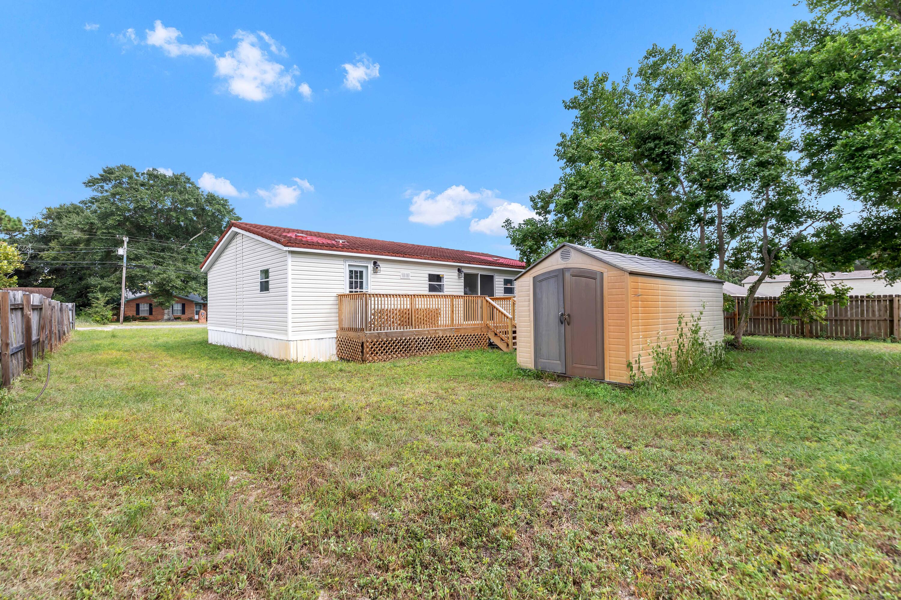 CASA LOMA S/D 1ST ADDN - Residential