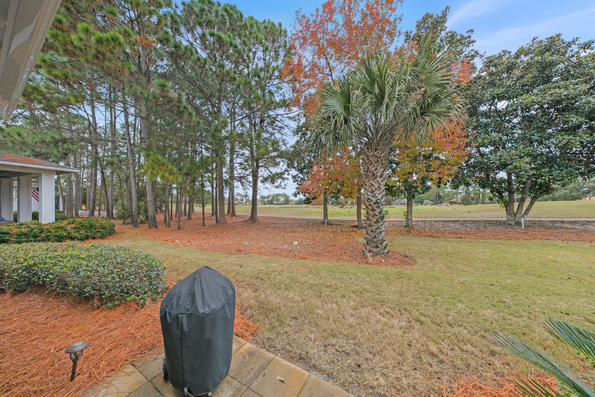 LAUREL GROVE - Residential