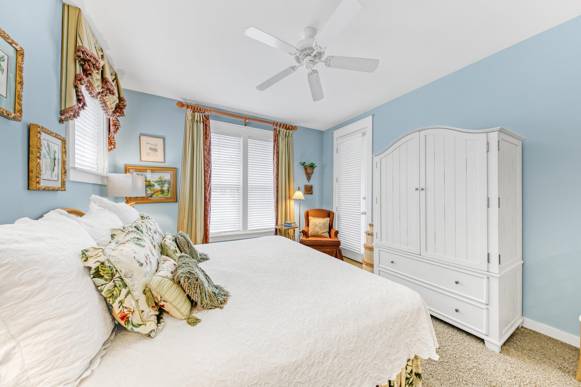 LAUREL GROVE - Residential