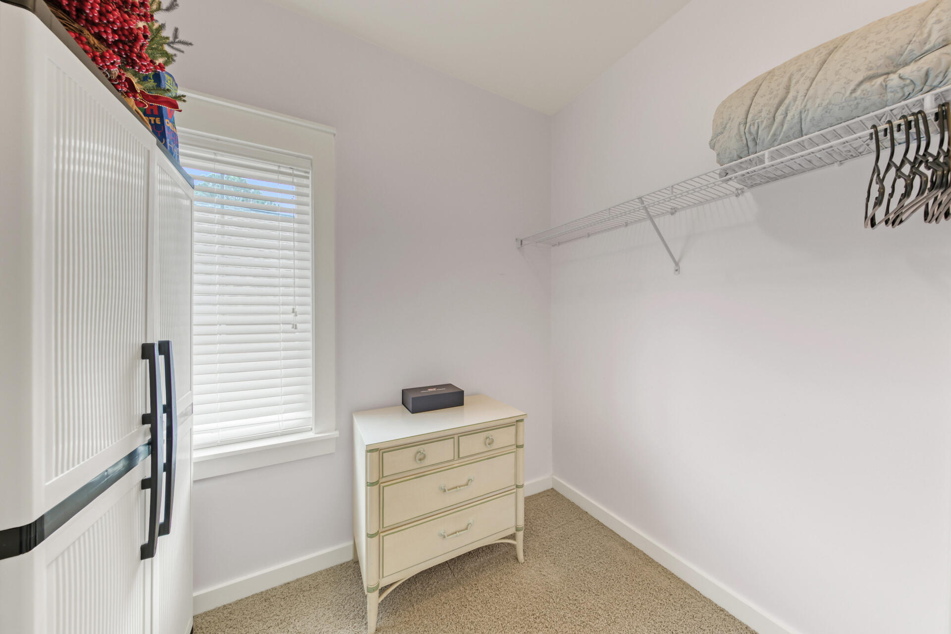 LAUREL GROVE - Residential