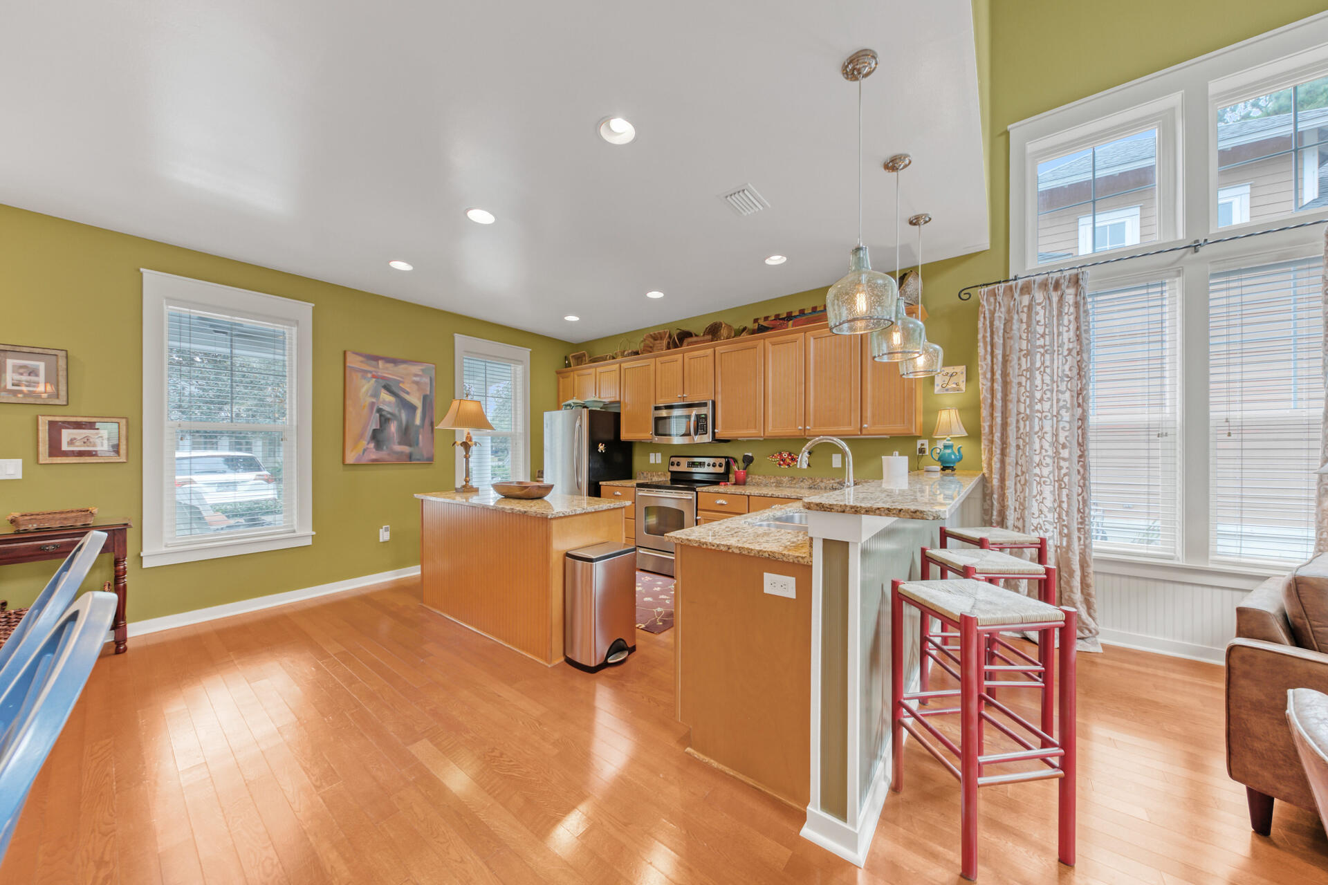 LAUREL GROVE - Residential