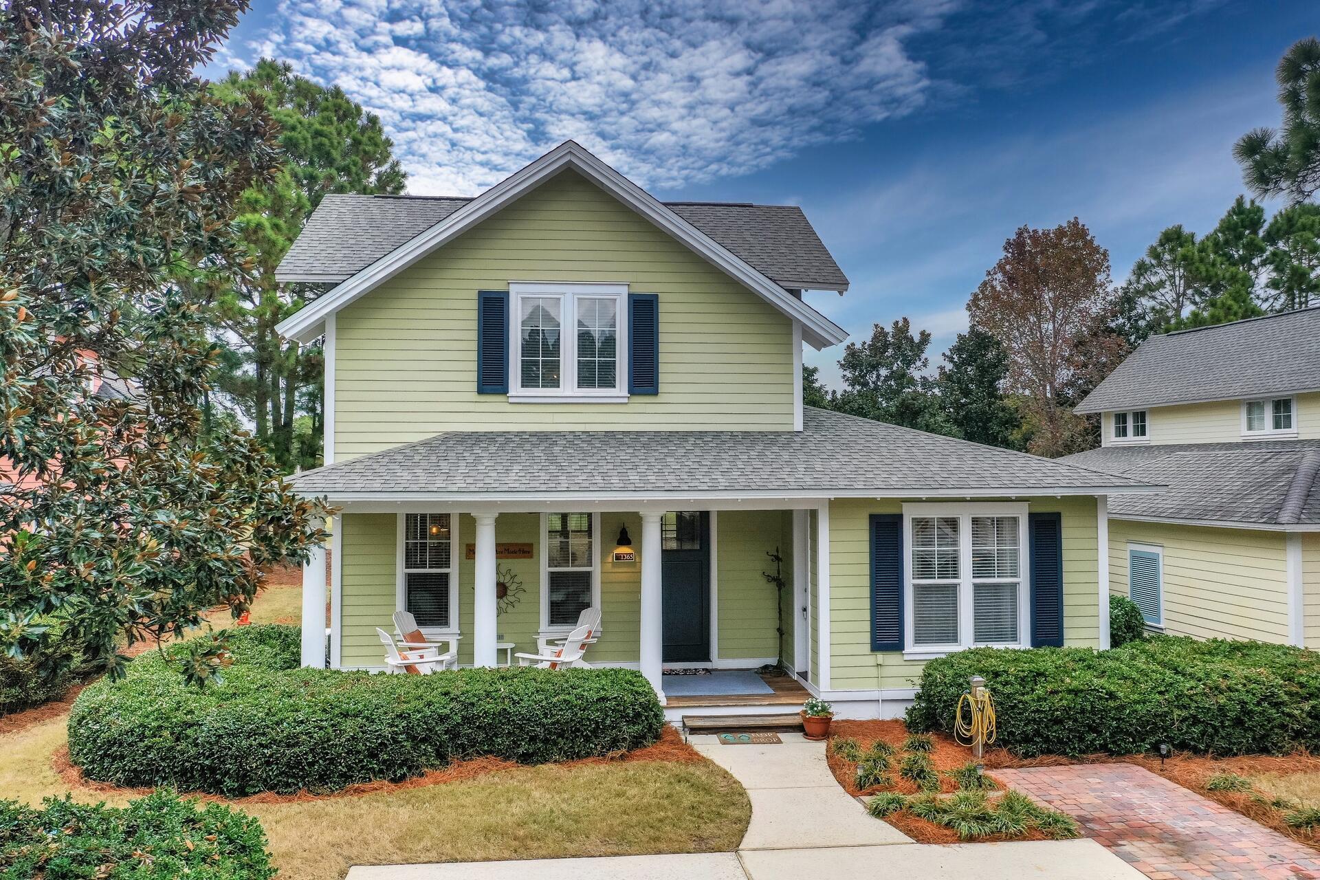 LAUREL GROVE - Residential