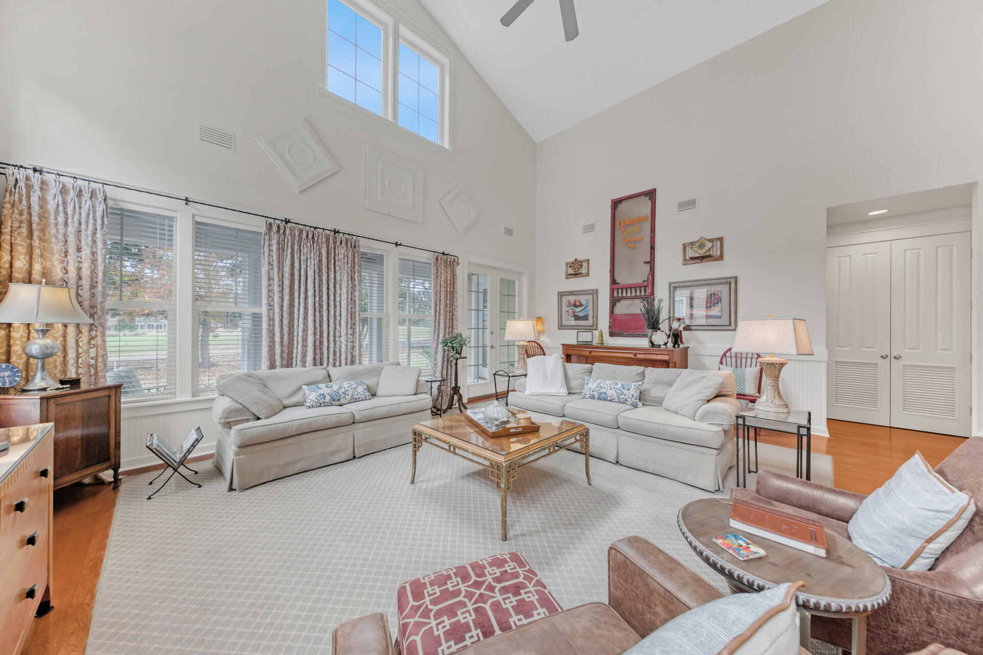 LAUREL GROVE - Residential