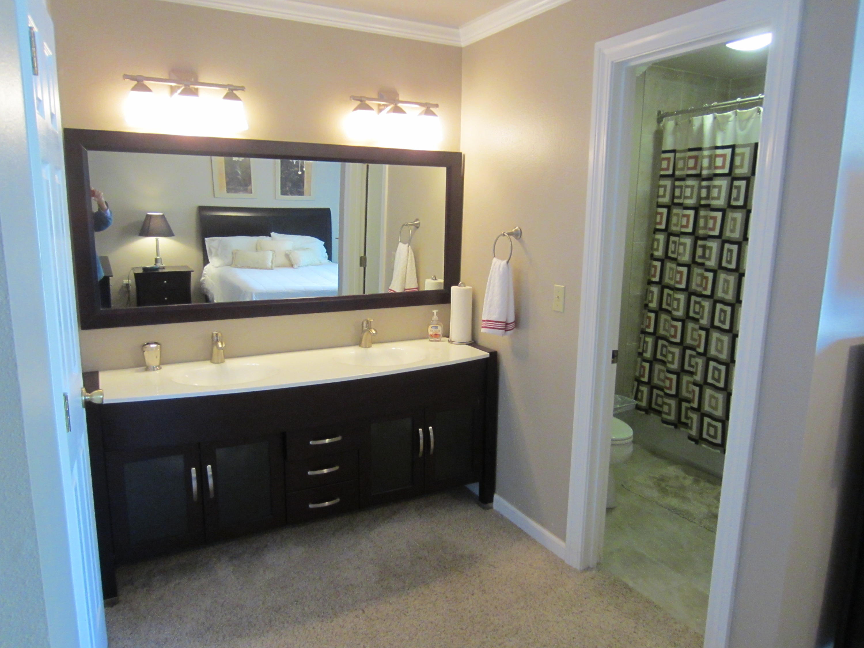 LINKSIDE VILLAGE UNIT 1 - Residential