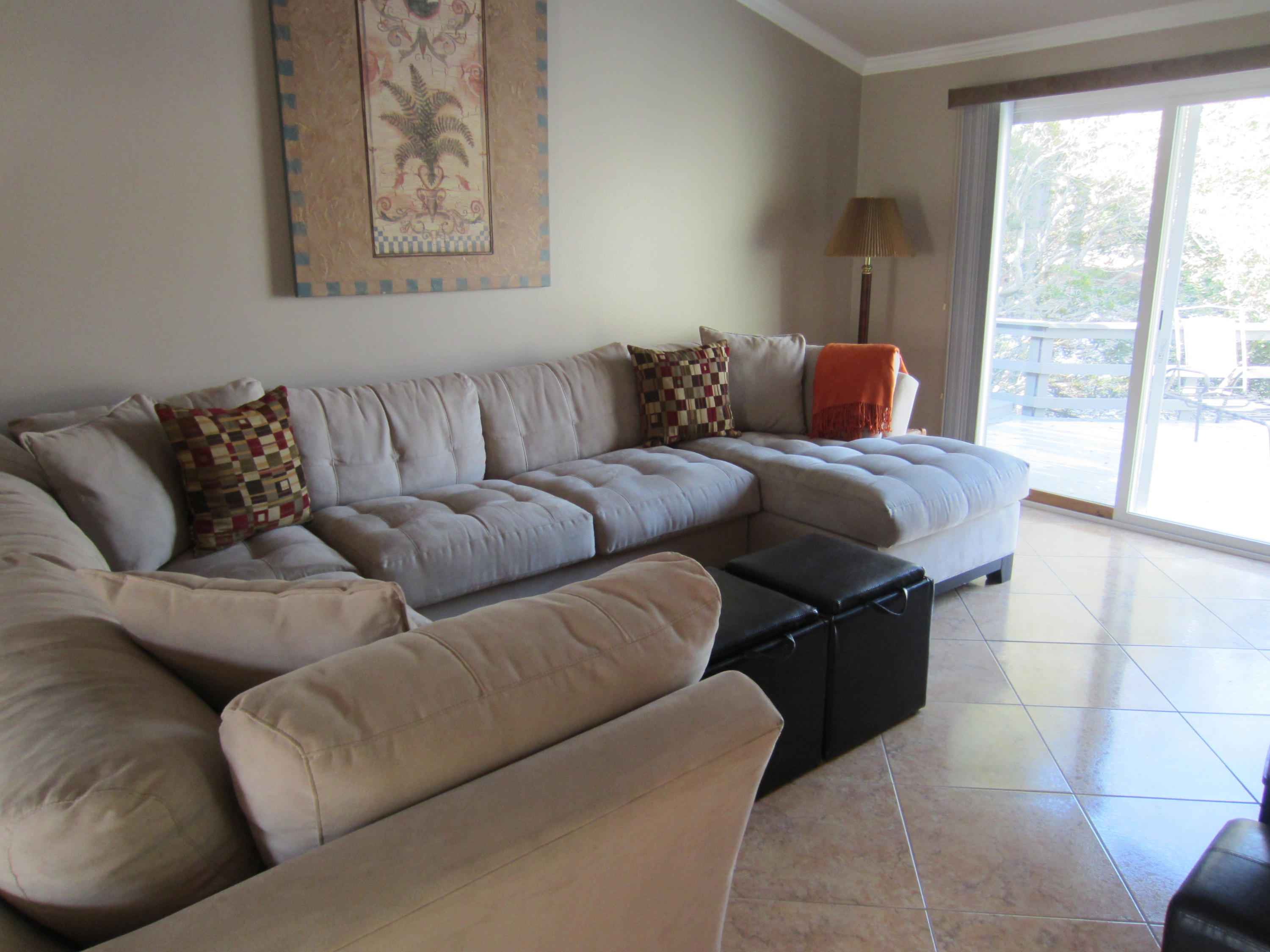 LINKSIDE VILLAGE UNIT 1 - Residential