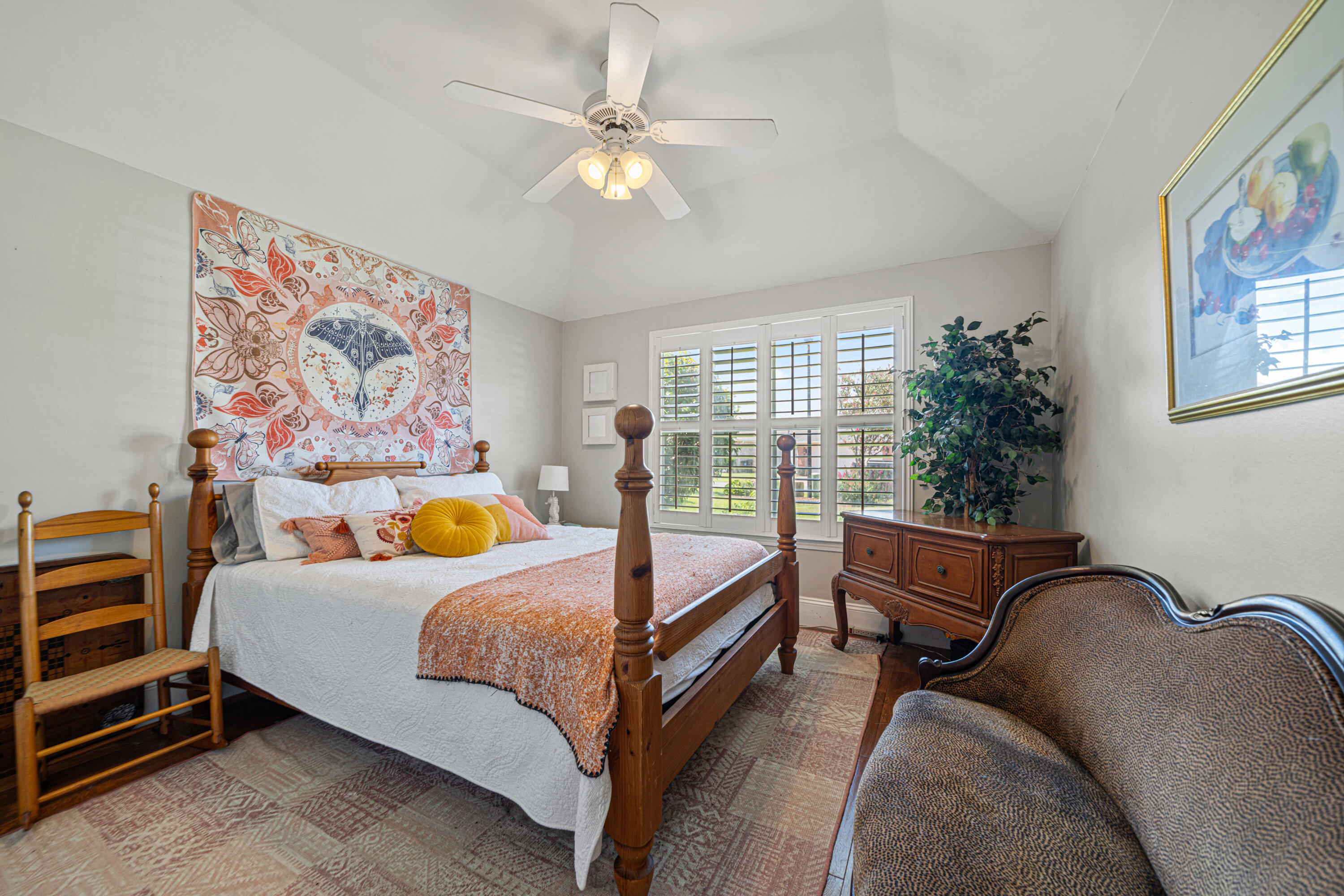 AVALON BEACH ESTATES - Residential
