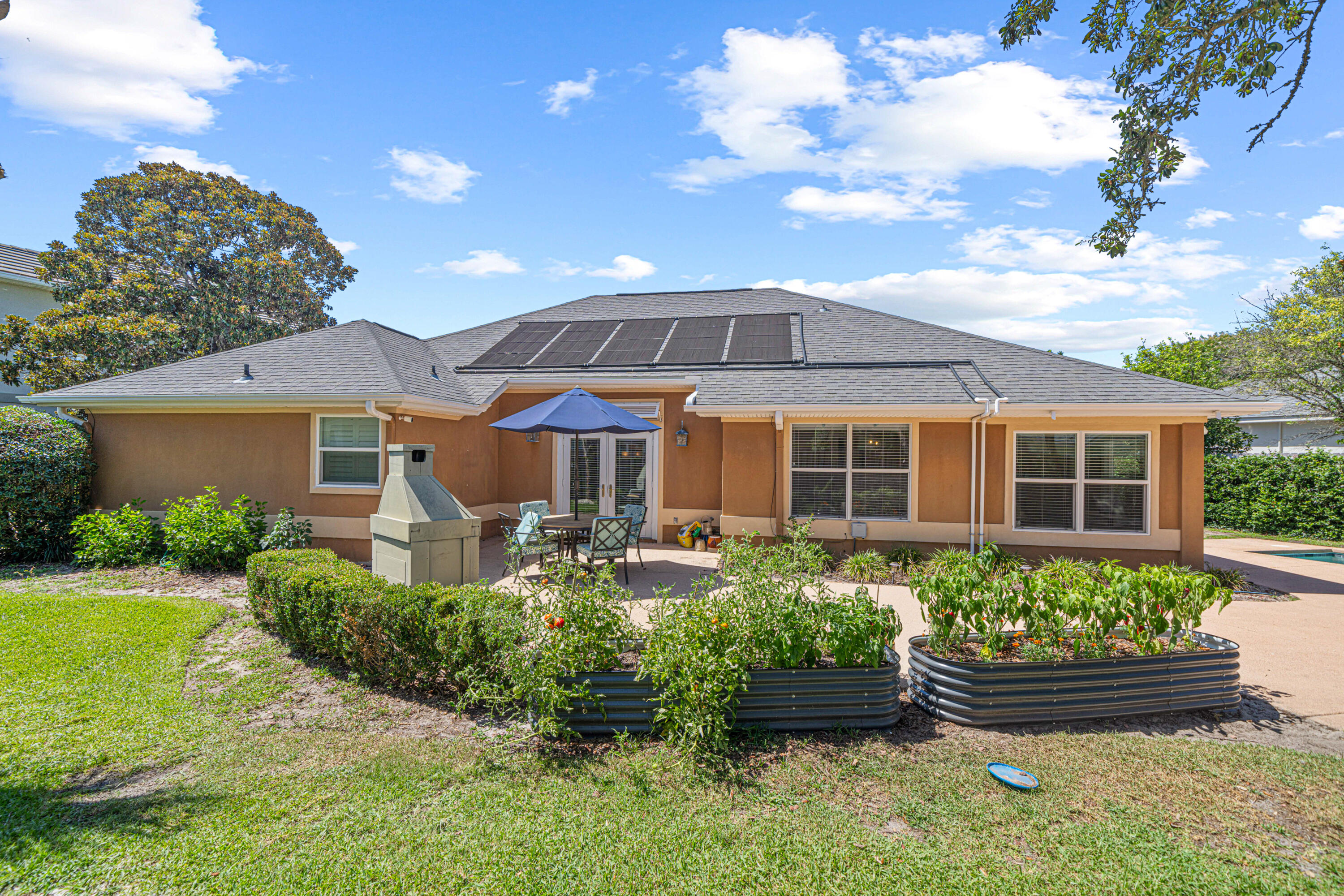 AVALON BEACH ESTATES - Residential