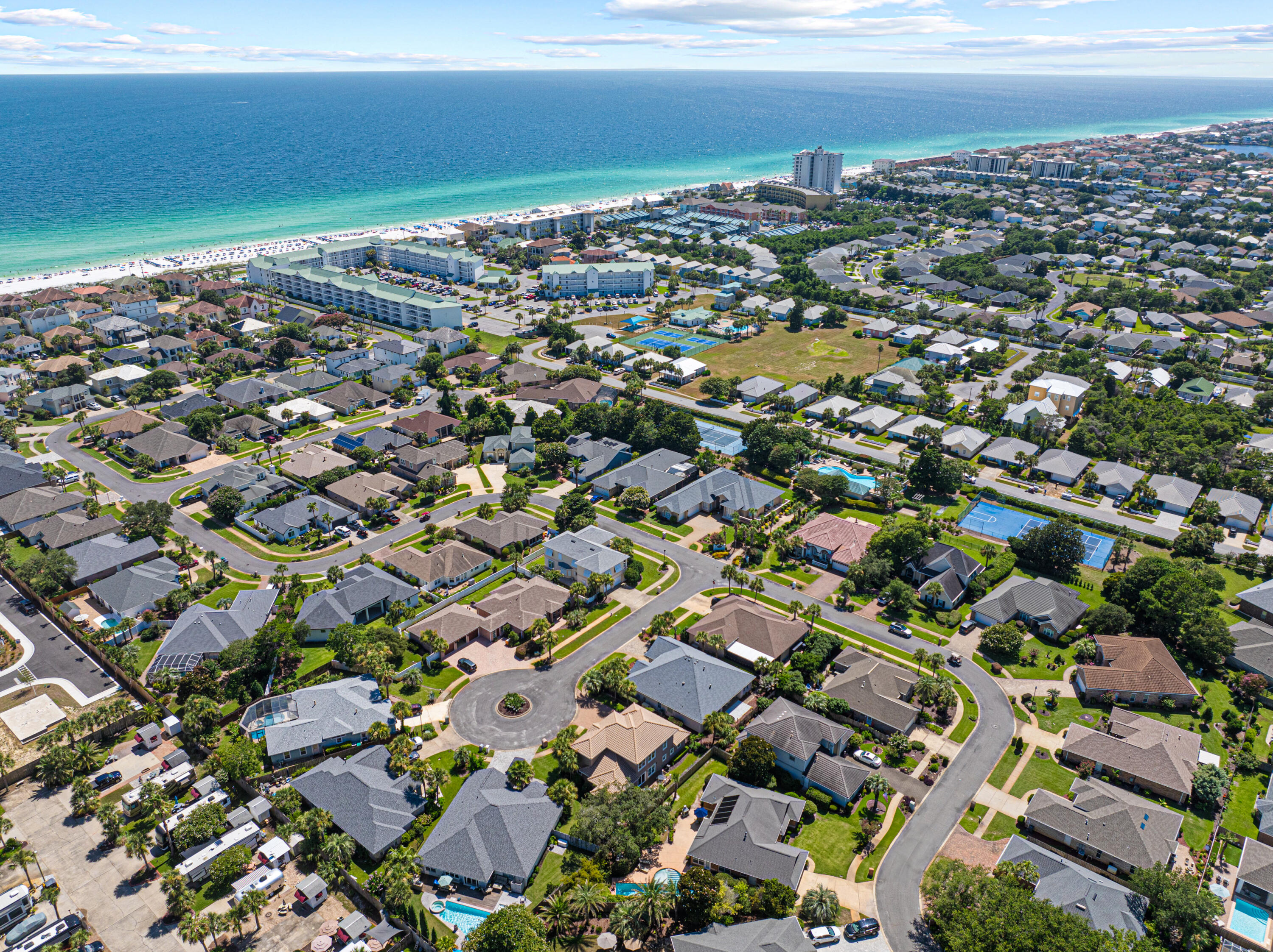 AVALON BEACH ESTATES - Residential