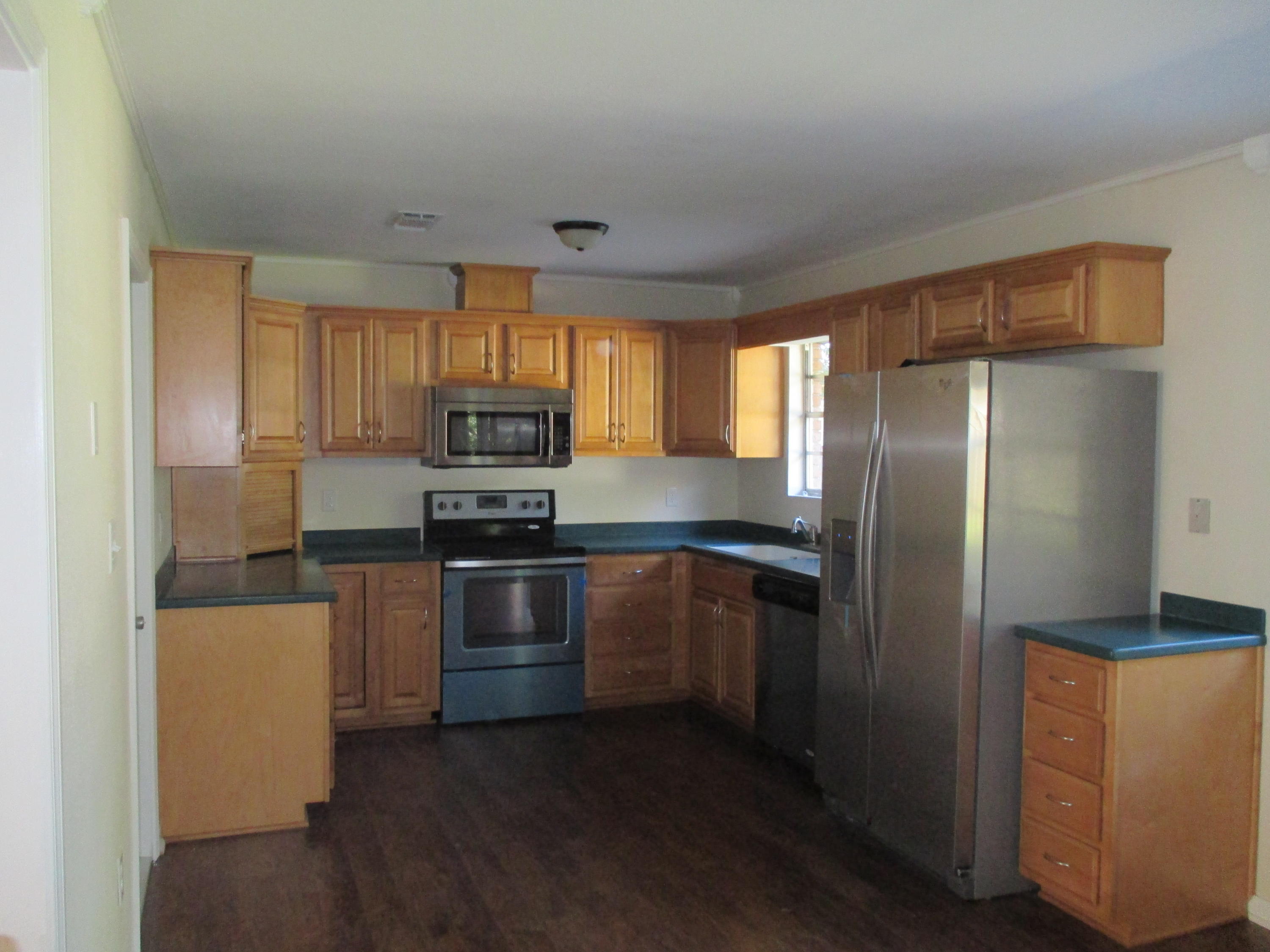 BAYOU POQUITO S/D LOT 14 BLK 12 - Residential