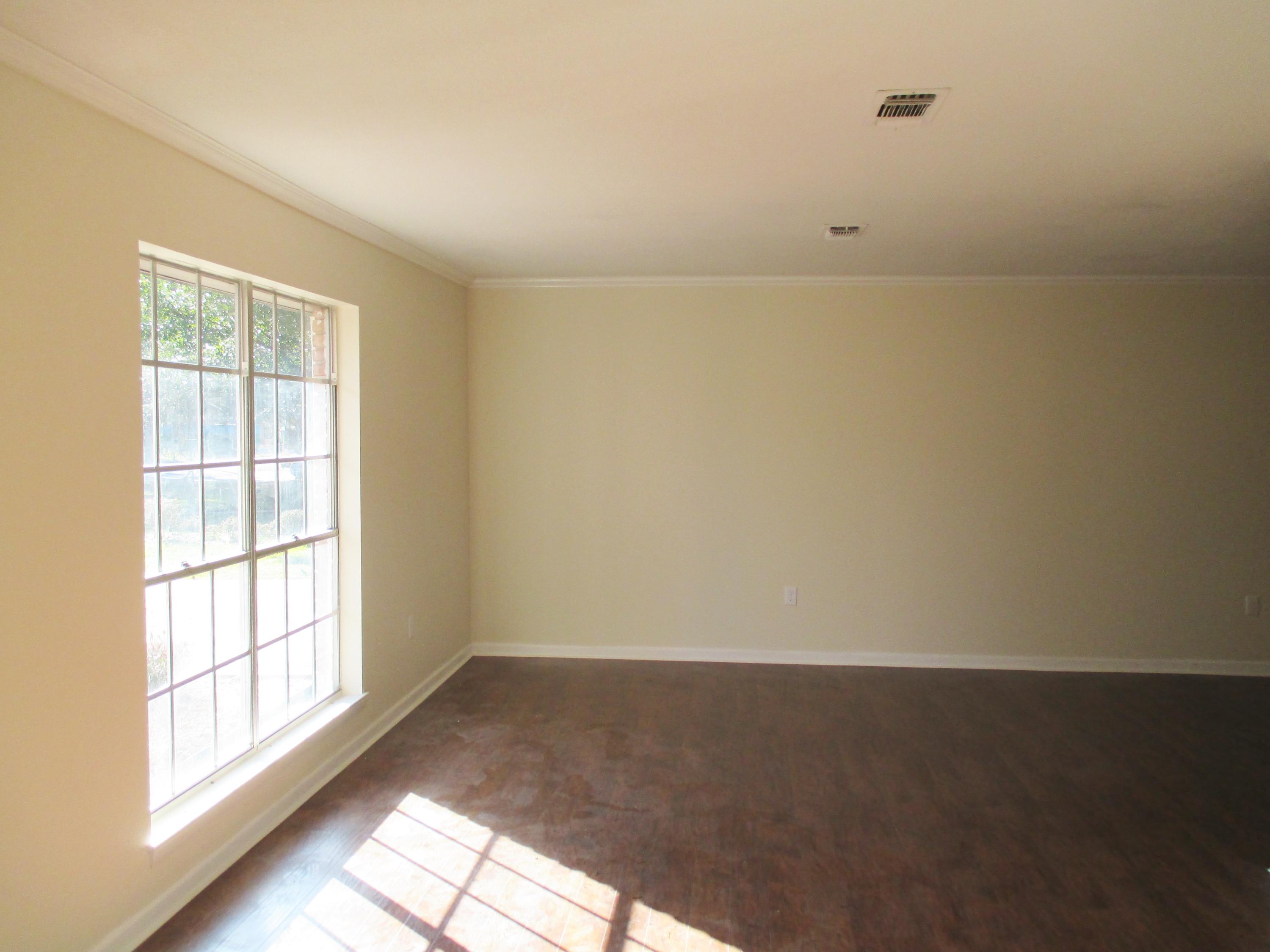 BAYOU POQUITO S/D LOT 14 BLK 12 - Residential