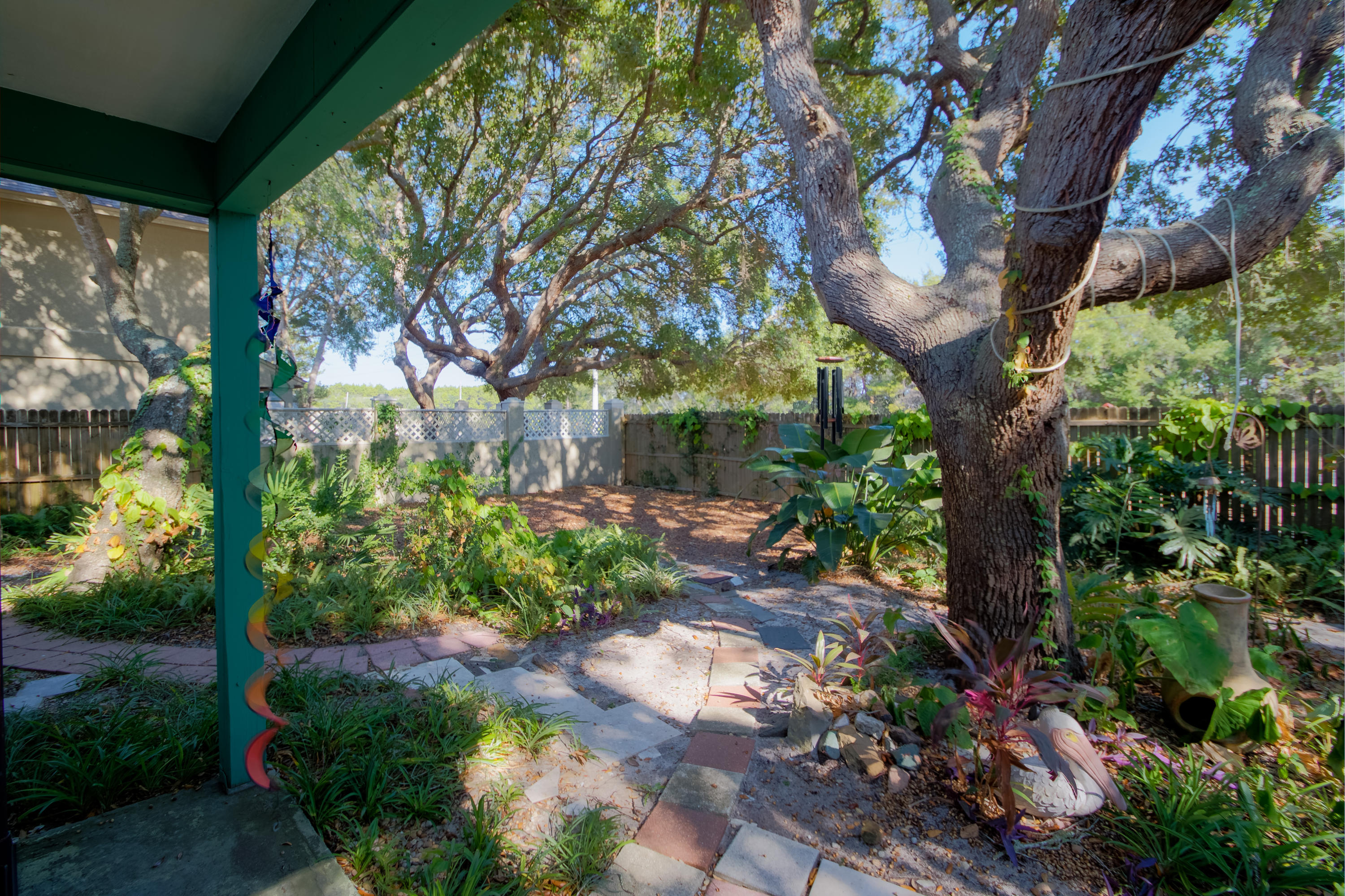 CAMP CREEK LAKE - Residential