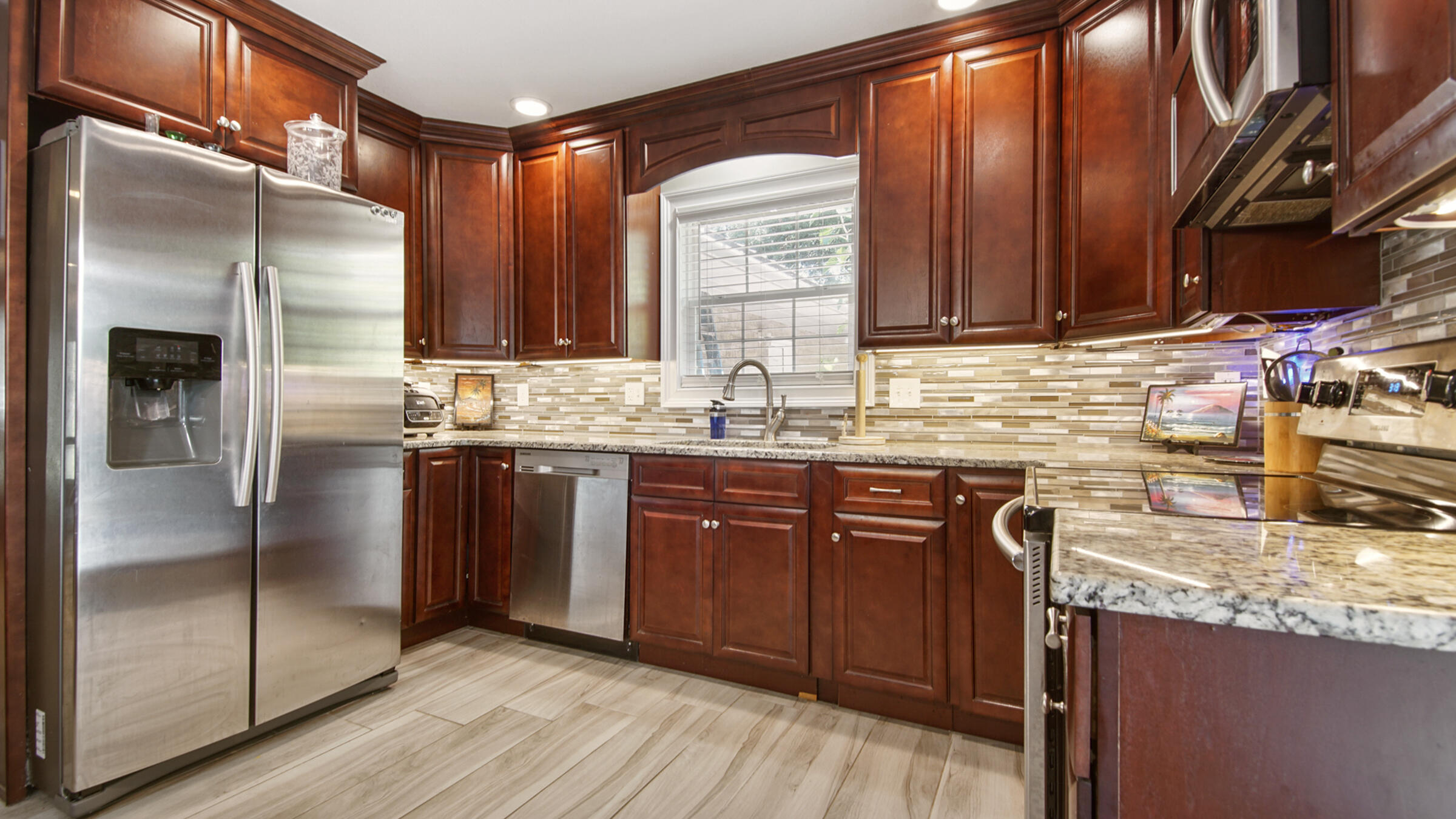 MIRAMAR ESTATES 1ST ADDN - Residential