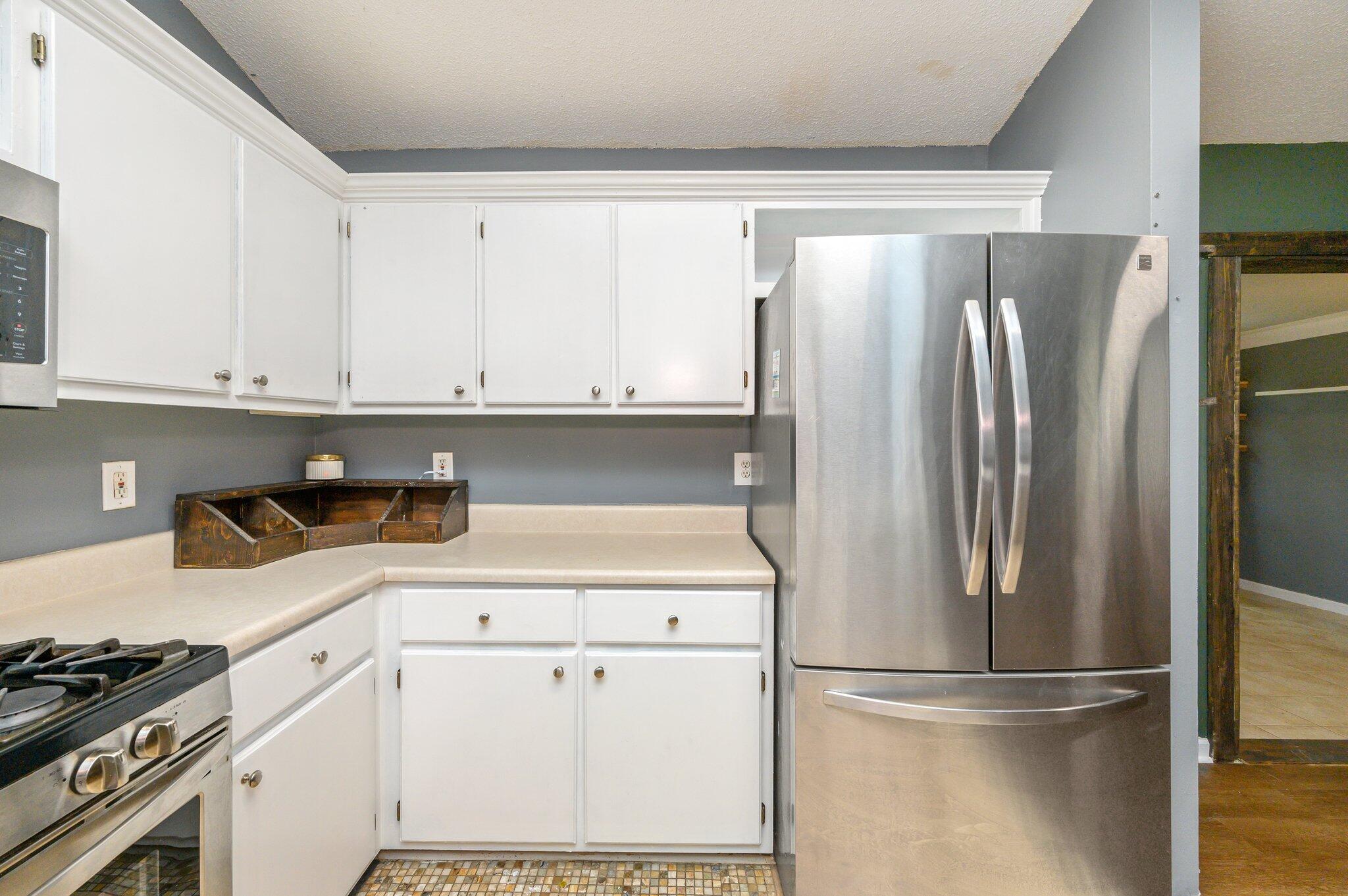 HOLLYROD PARK PH 2 - Residential