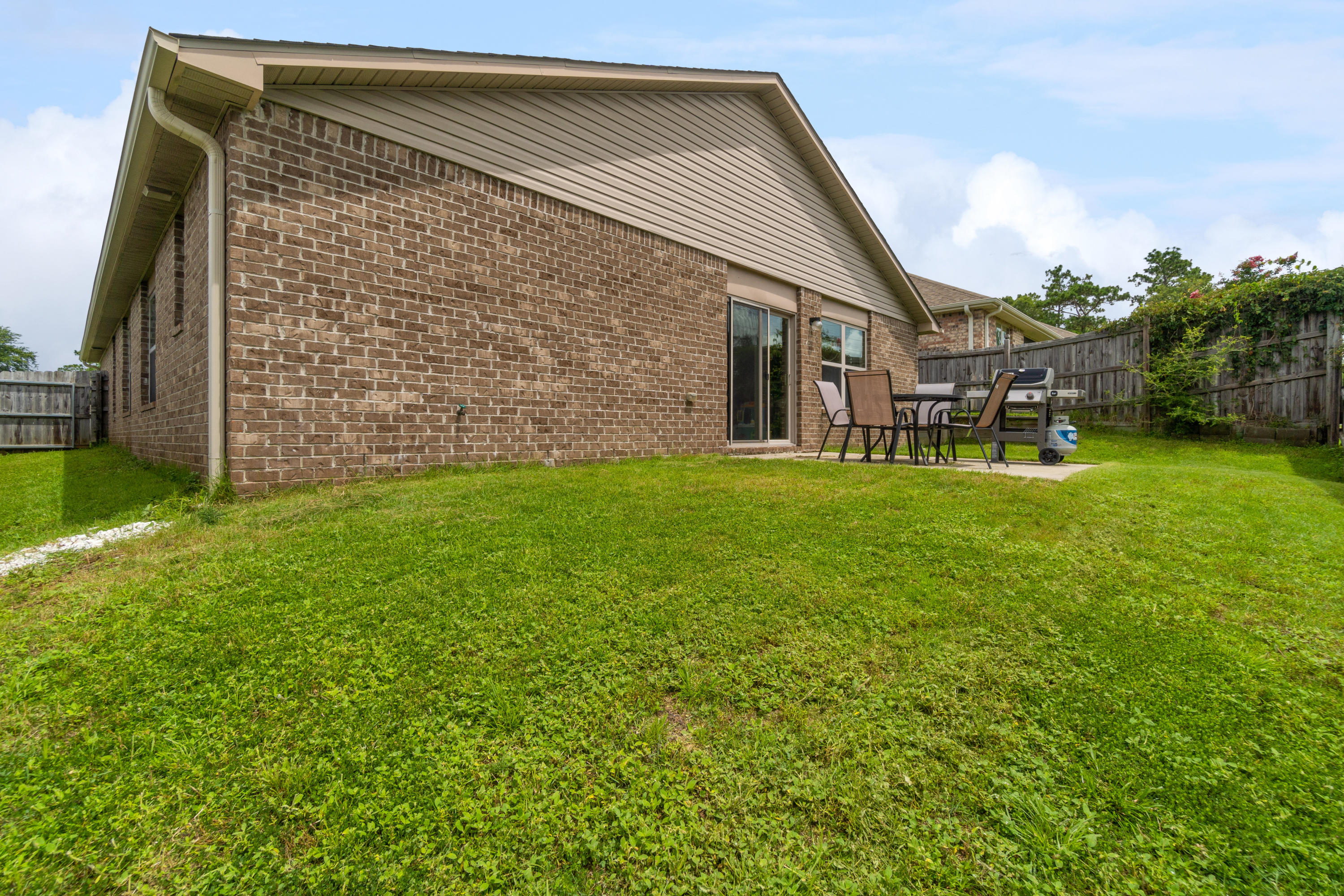 DUGGAN POND ESTATES - Residential