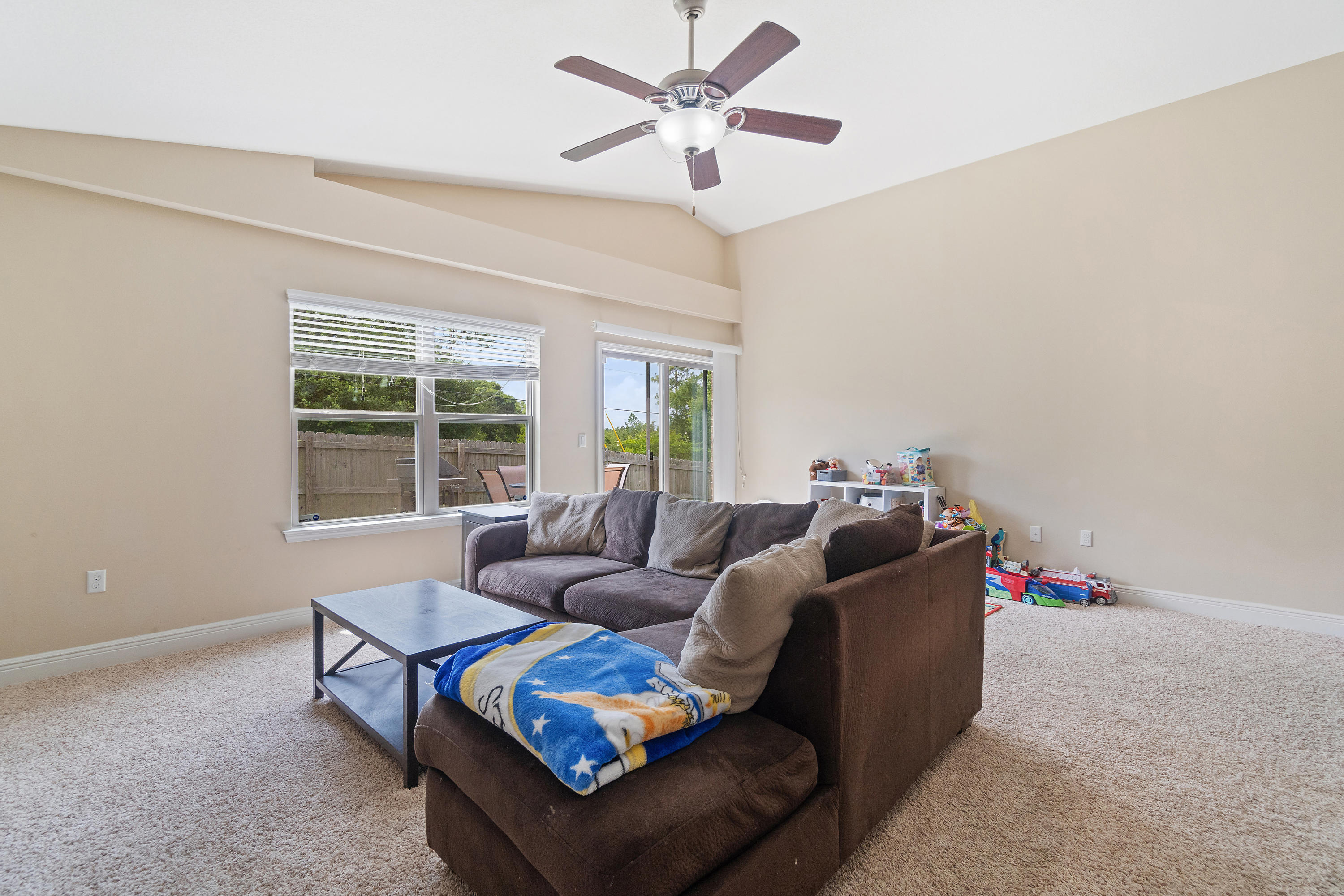 DUGGAN POND ESTATES - Residential