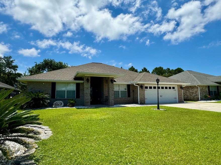 Nestled within the small community of Waterstone, with underground utilities, off of East Bay Blvd, this beautiful 4 bed / 3 bath homeoffers a perfect blend of comfort and convenience. This home boasts 4 spacious bedrooms with ample closet space. The mastersuite includes two separate walk-in closets, his and hers private bathrooms, a soaking tub, a separate walk-in shower, and a cozynook perfect for reading or relaxing. An extra flex room provides additional space, ideal for entertainment or an office. The 3rd fullbathroom sits conveniently near secondary bedrooms in this split floor plan home. The home features granite countertops, SSappliances, and wood look tile throughout the main living spaces.