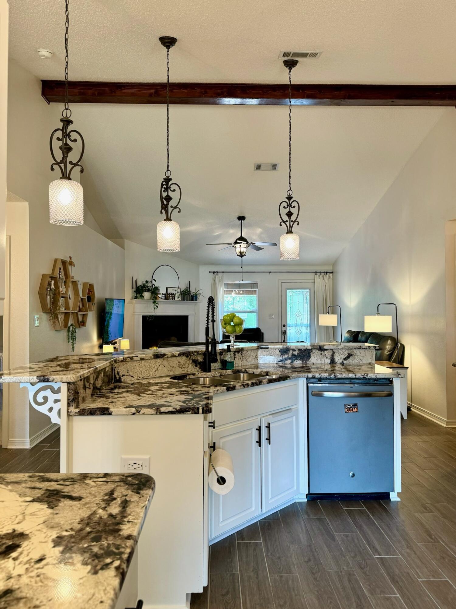 WATERSTONE - Residential