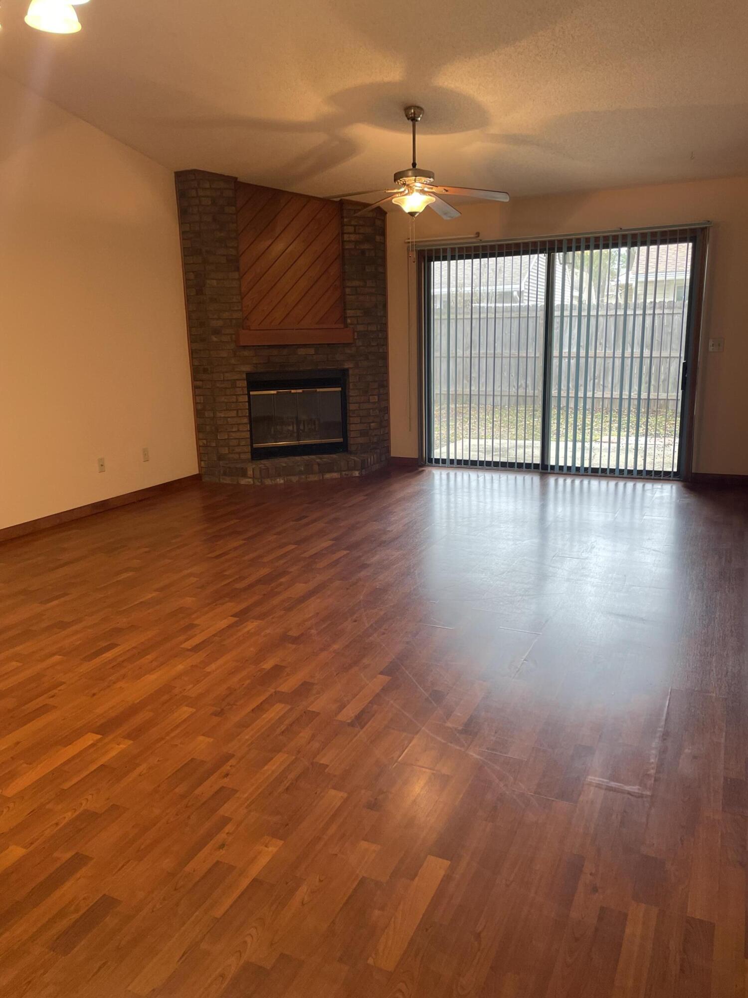 CEDAR RIDGE PH 3 - Residential Lease