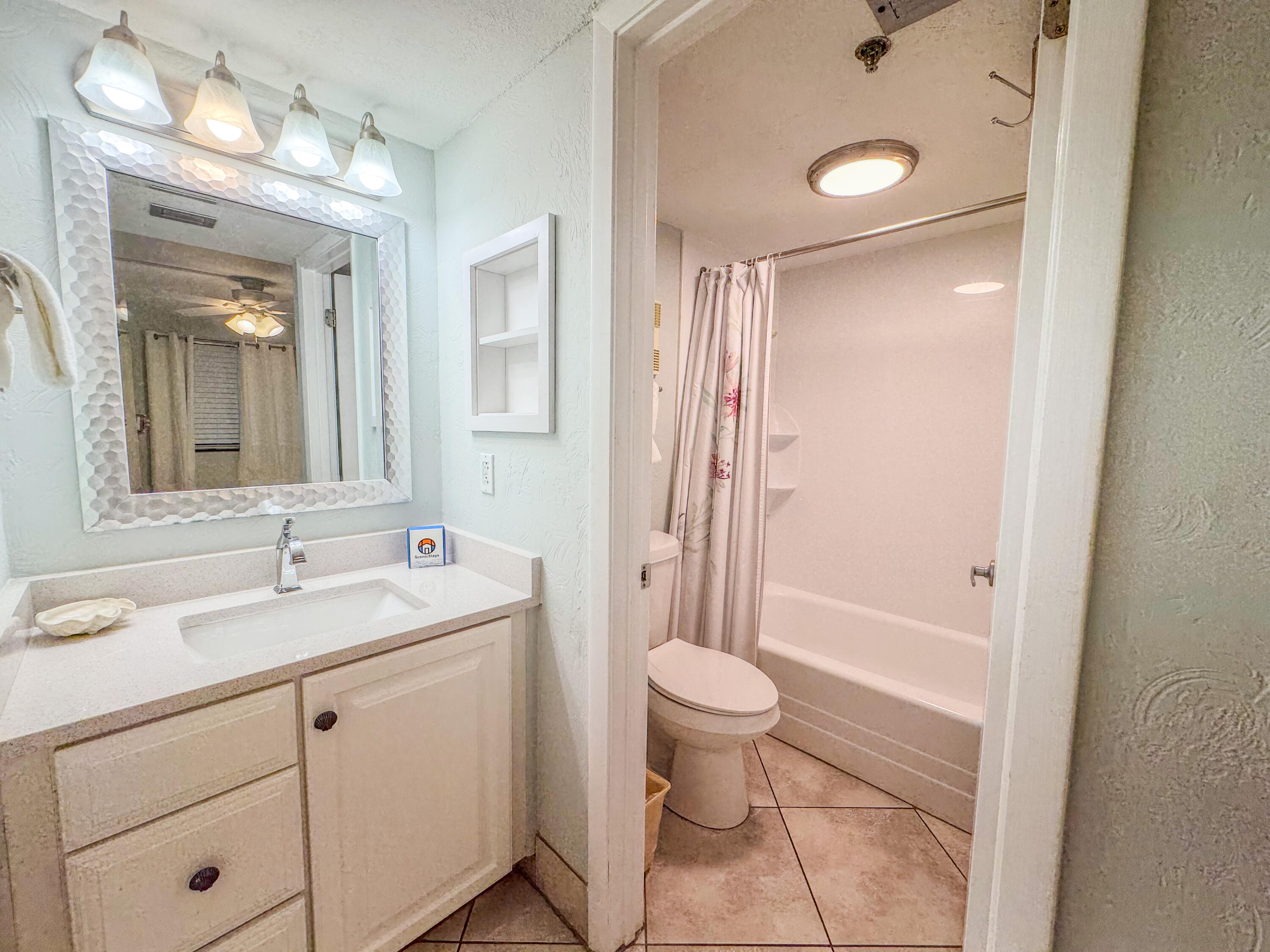 SUNDESTIN INTERNATIONAL CONDO - Residential