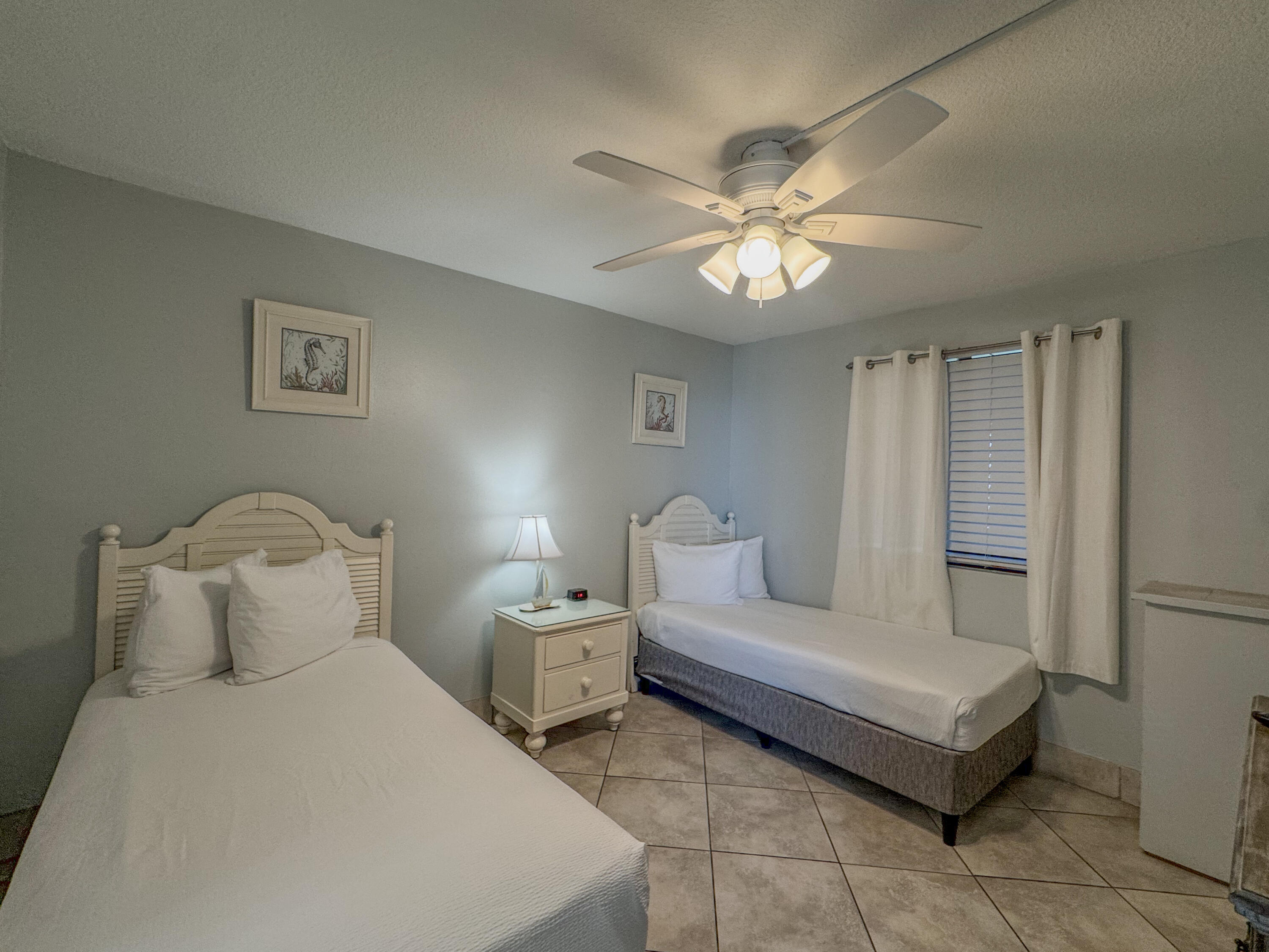 SUNDESTIN INTERNATIONAL CONDO - Residential
