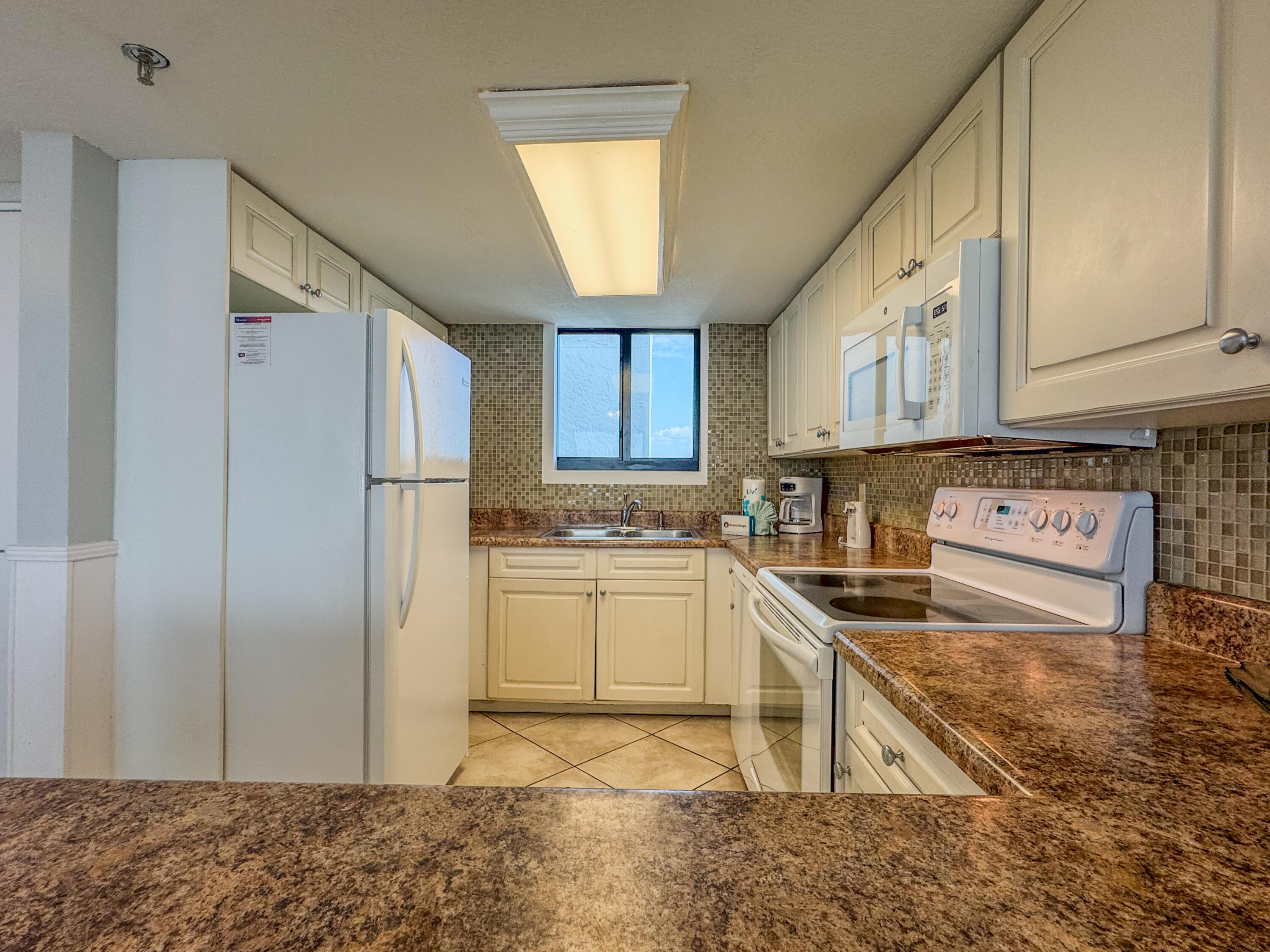 SUNDESTIN INTERNATIONAL CONDO - Residential