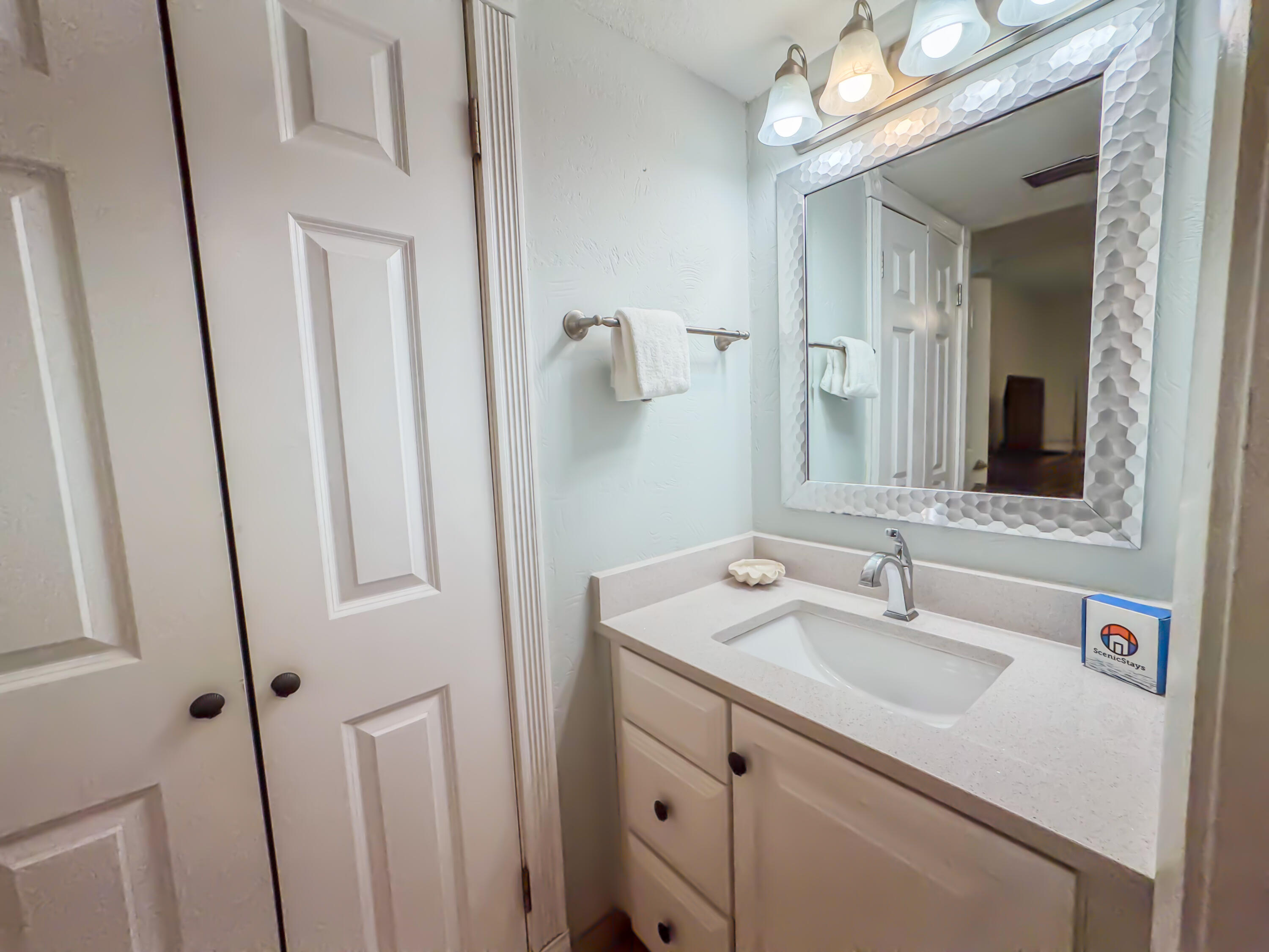 SUNDESTIN INTERNATIONAL CONDO - Residential