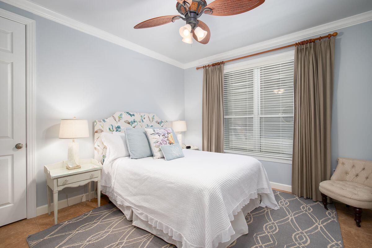 CRYSTAL LAKE PHASE II - Residential