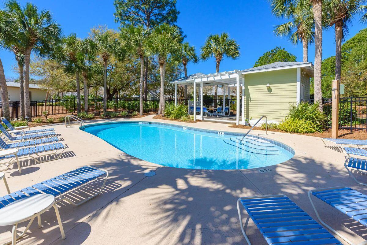 CRYSTAL LAKE PHASE II - Residential