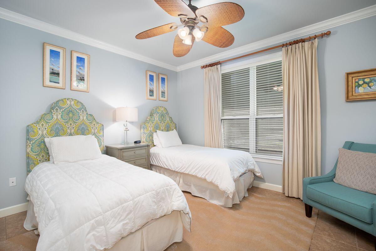 CRYSTAL LAKE PHASE II - Residential