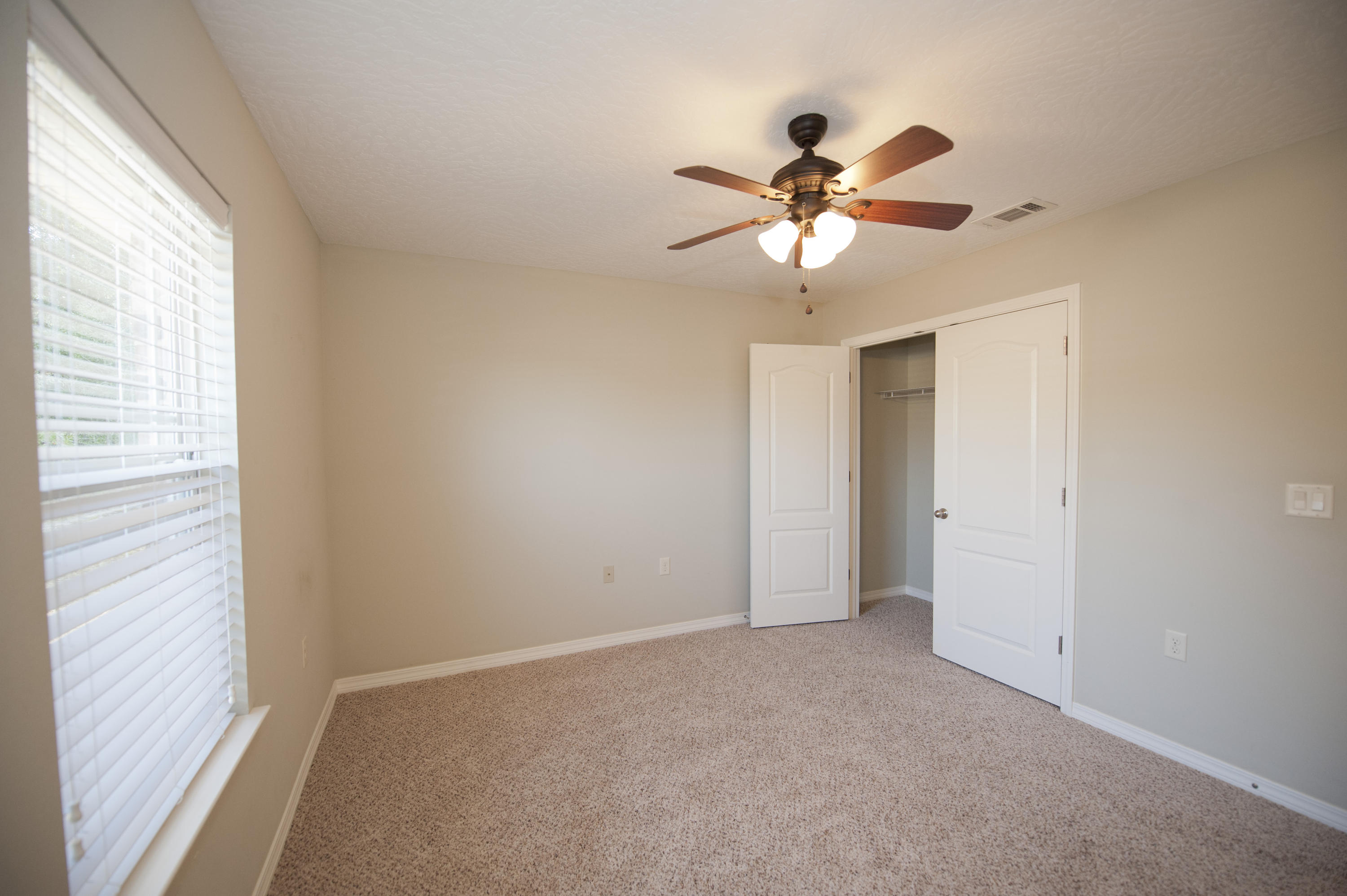 TRAILWOOD ESTATES - Residential