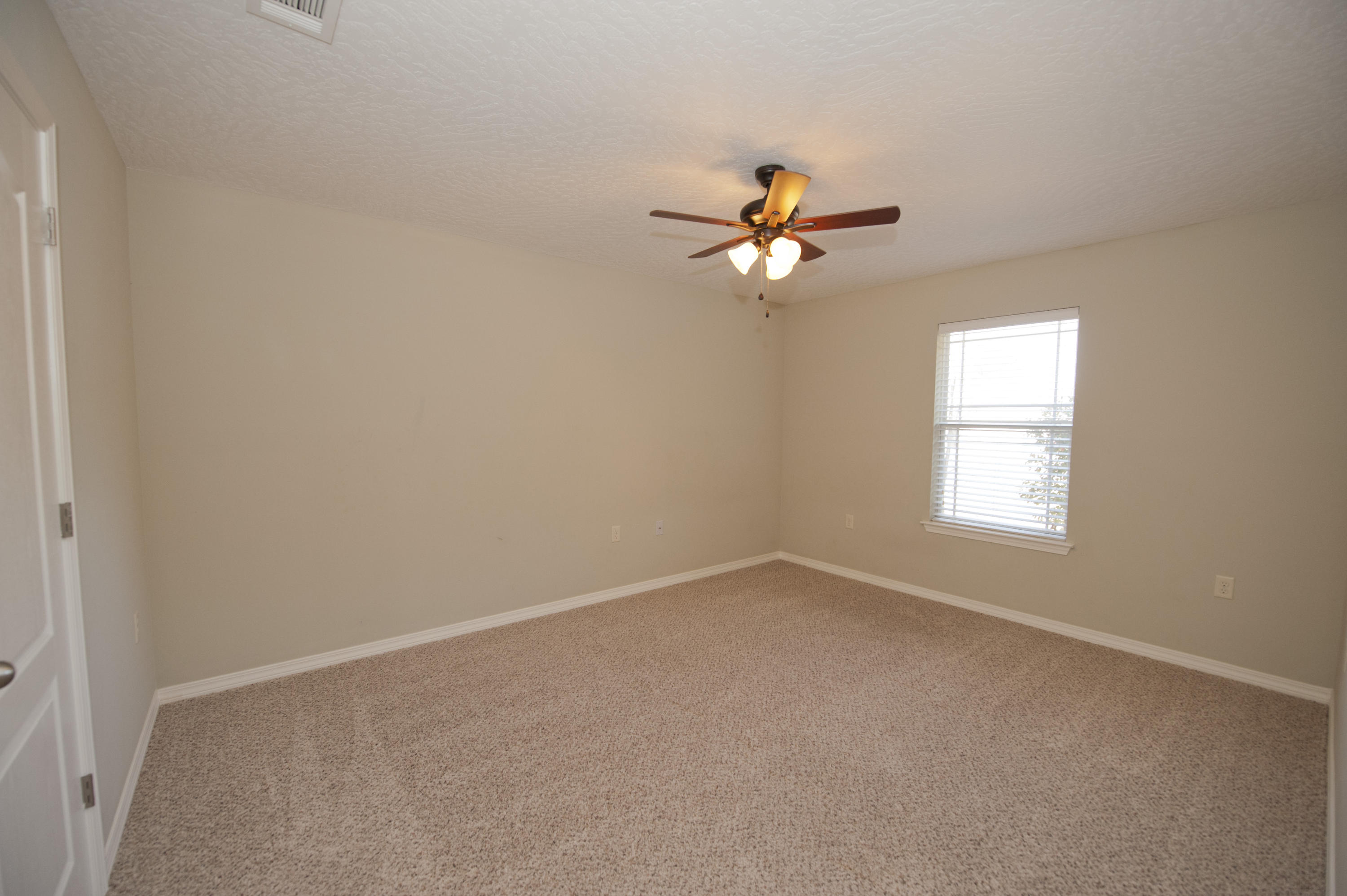 TRAILWOOD ESTATES - Residential